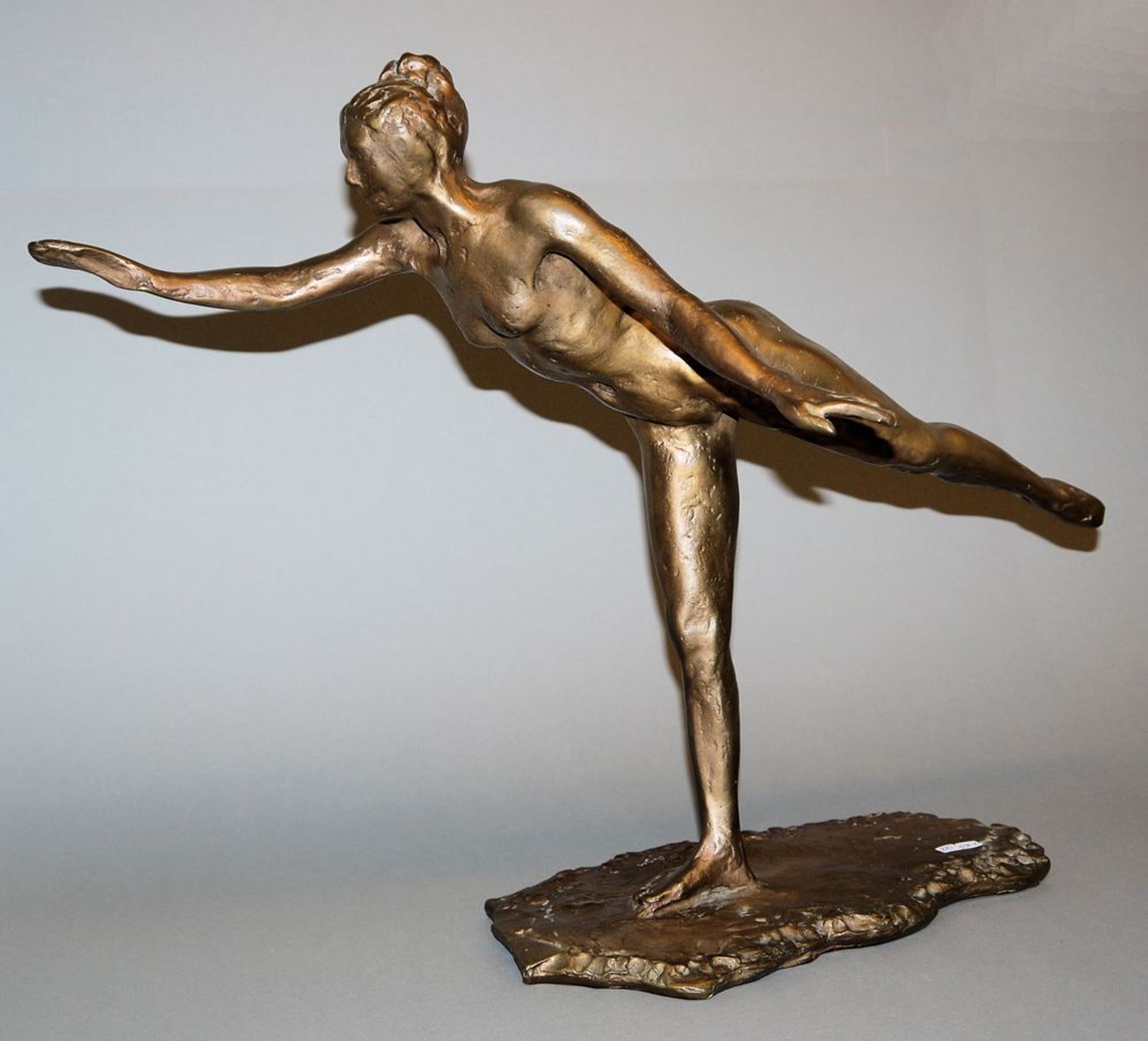 Edgar Degas, "Danseuse, grande arabesque, deuxieme temps", Bronzeplastik von 1885/90, postumer, lim