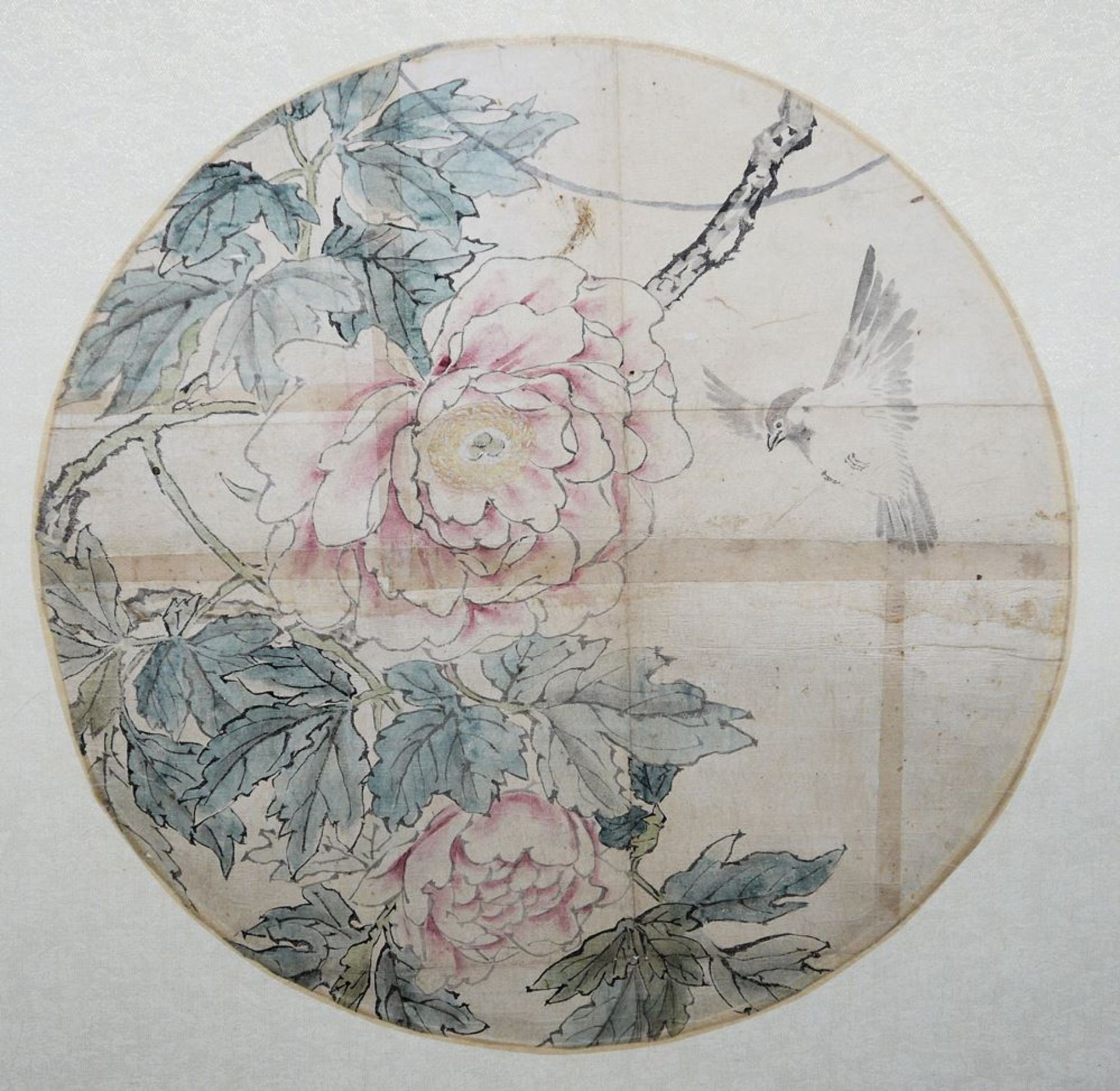 Zwei Fächerblatt-Malereien auf Bildrolle, späte Qing-Zeit, China 19. Jh. - Bild 2 aus 3