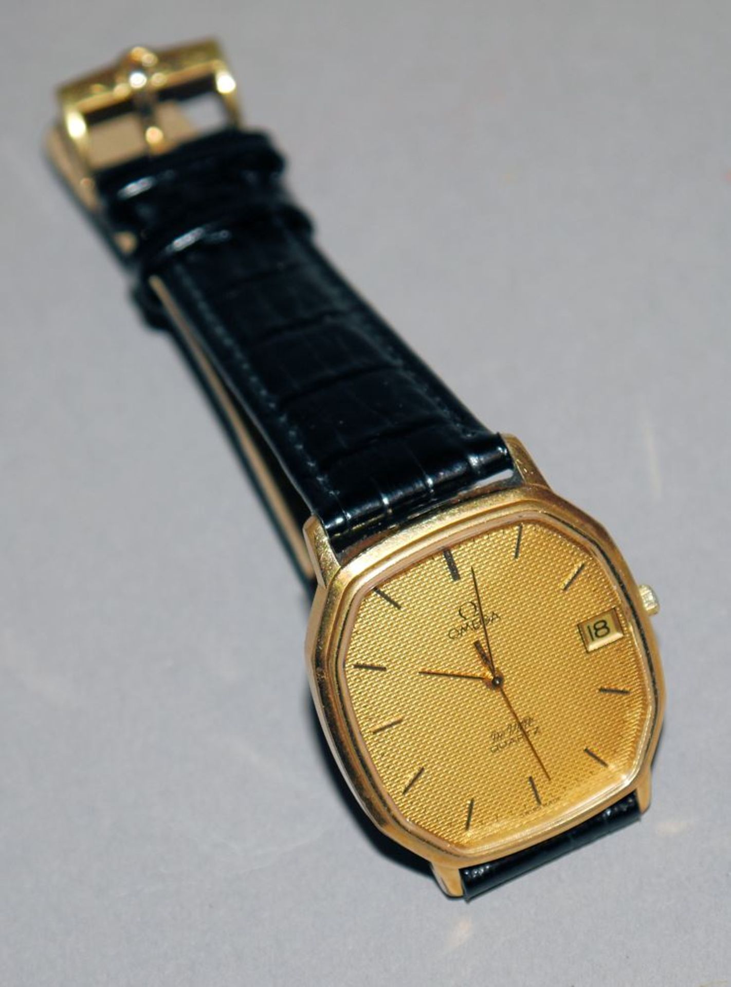 Armbanduhr Omega DeVille Quartz