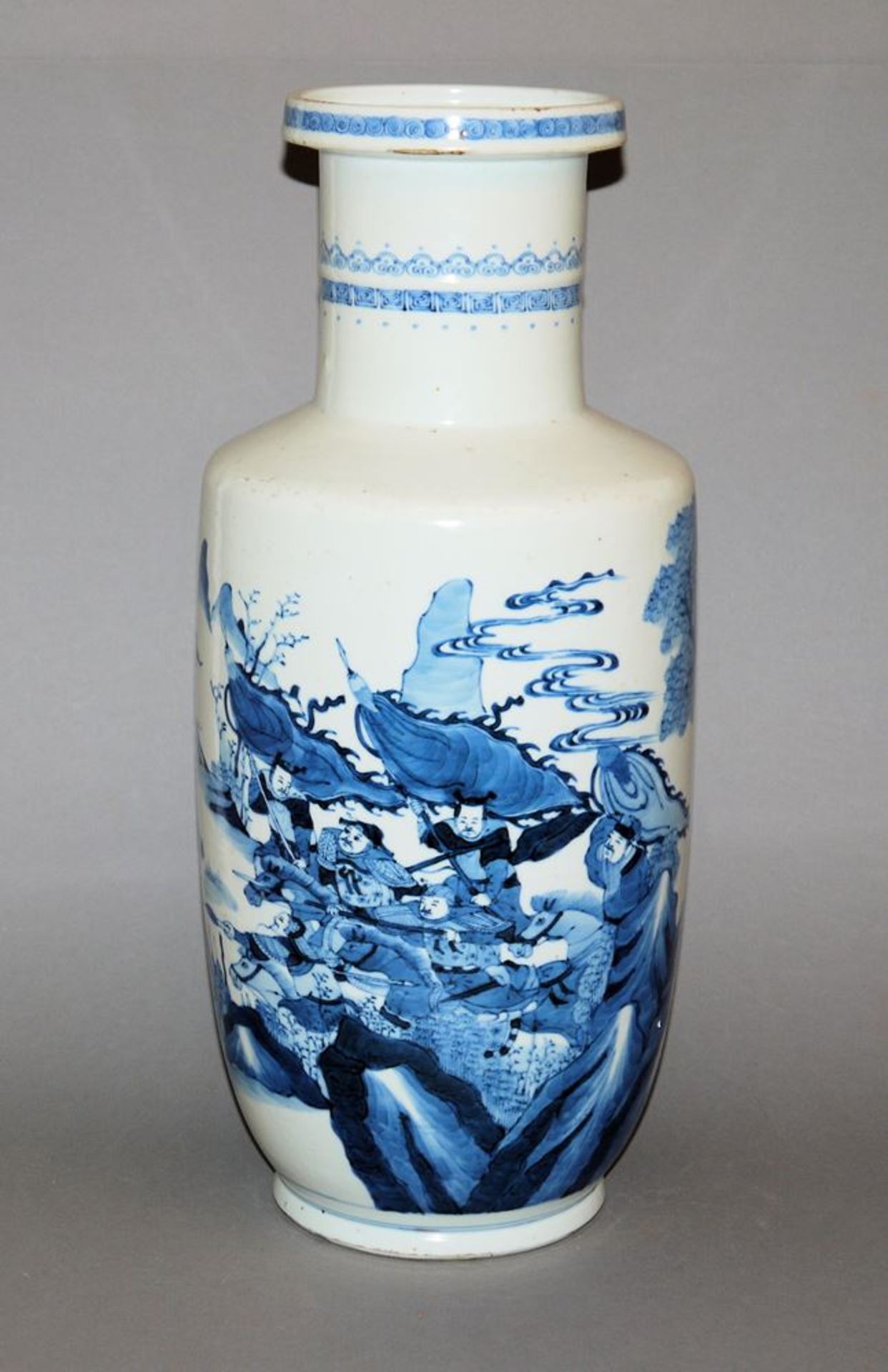 Große Blauweiß-Vase, Form Bangcui, wohl Guangxu-Zeit, China, Ende 19. Jh.