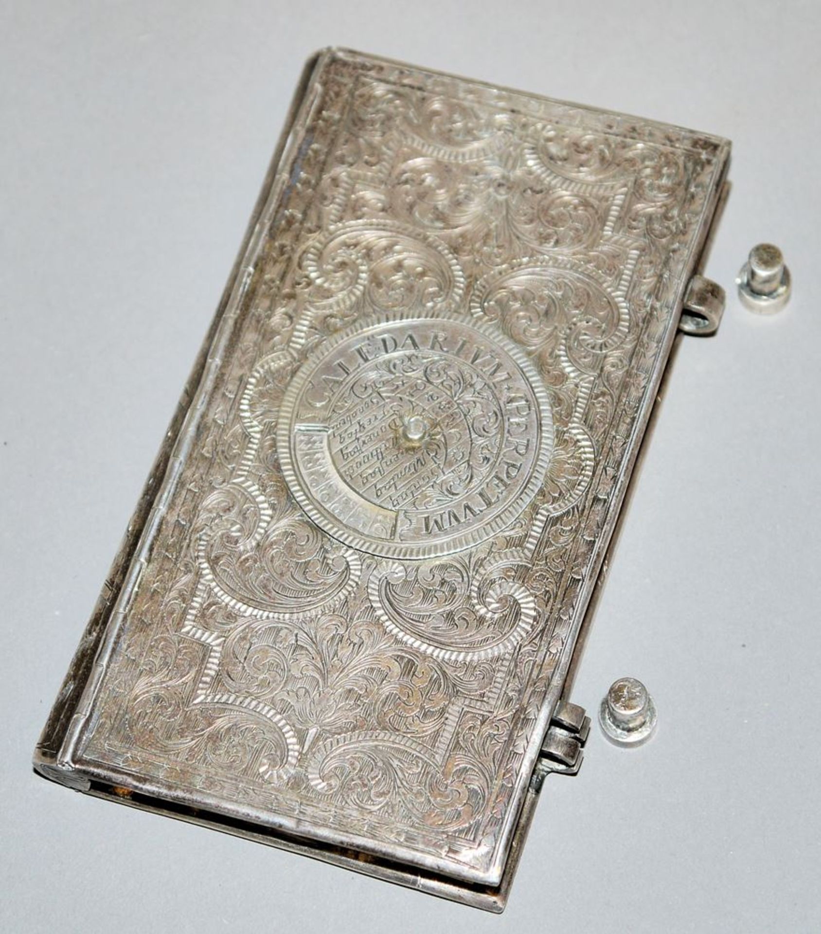 Ewiger Kalender oder Calendarium Perpetuum aus Silber um 1700
