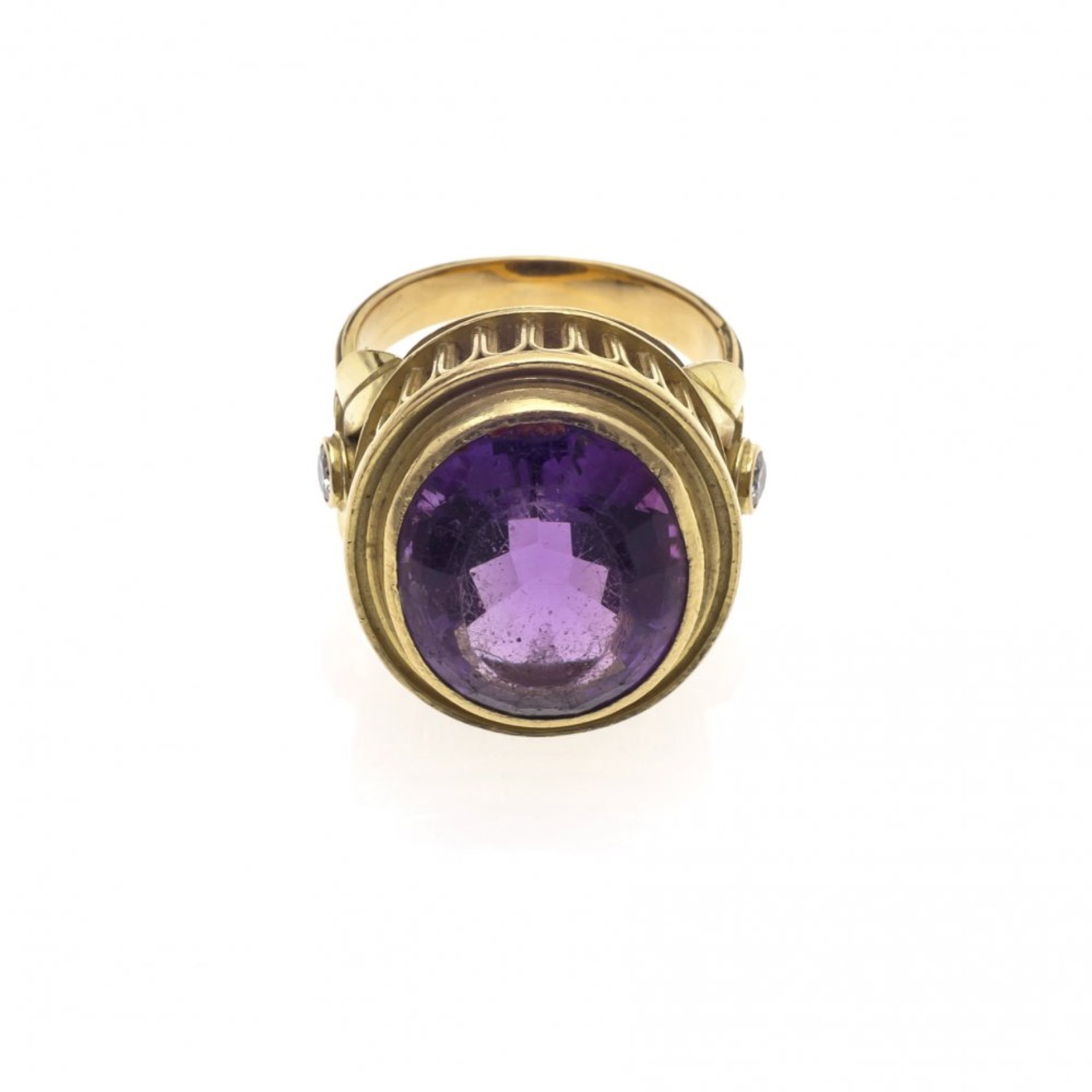 Ring mit Amethystbesatz