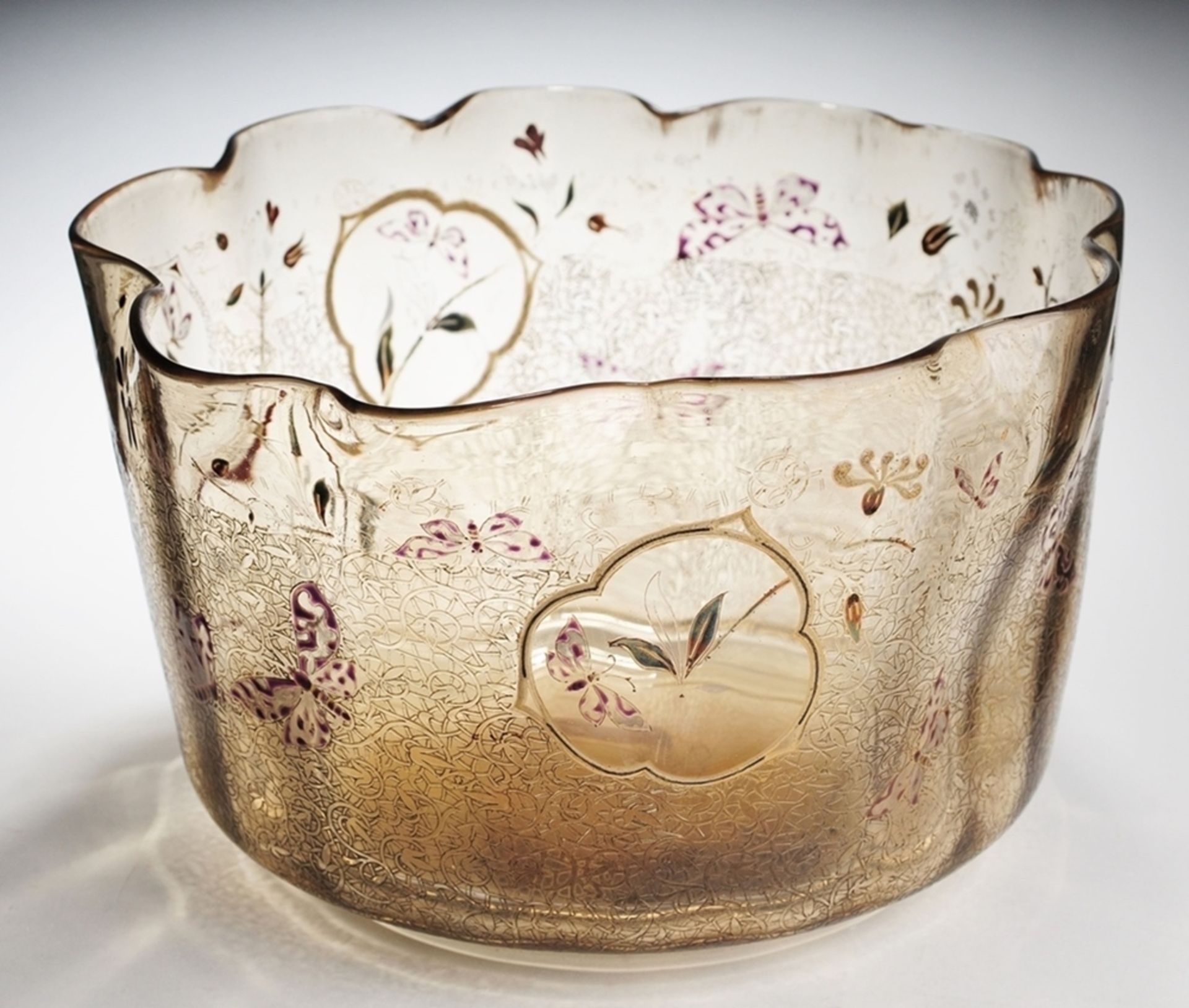 Großer Gallé-Cachepot. Bräunlich getöntes Glas. Formgeblasen u. frei geformt, ausgeschliffener Abr - Bild 3 aus 3