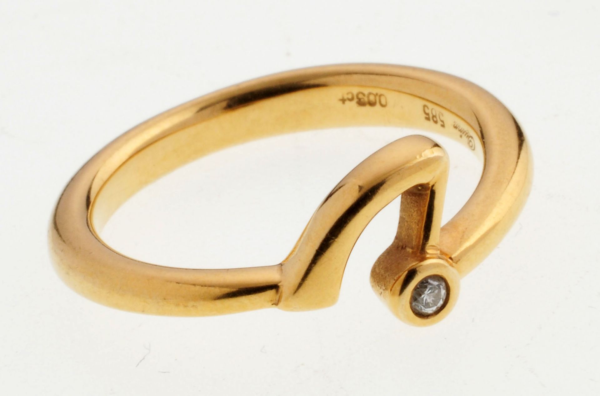 Brillant-Ring585er GG. Gewölbte Ringschiene. Schaus. ornamentale Form, besetzt mit kl. Brill