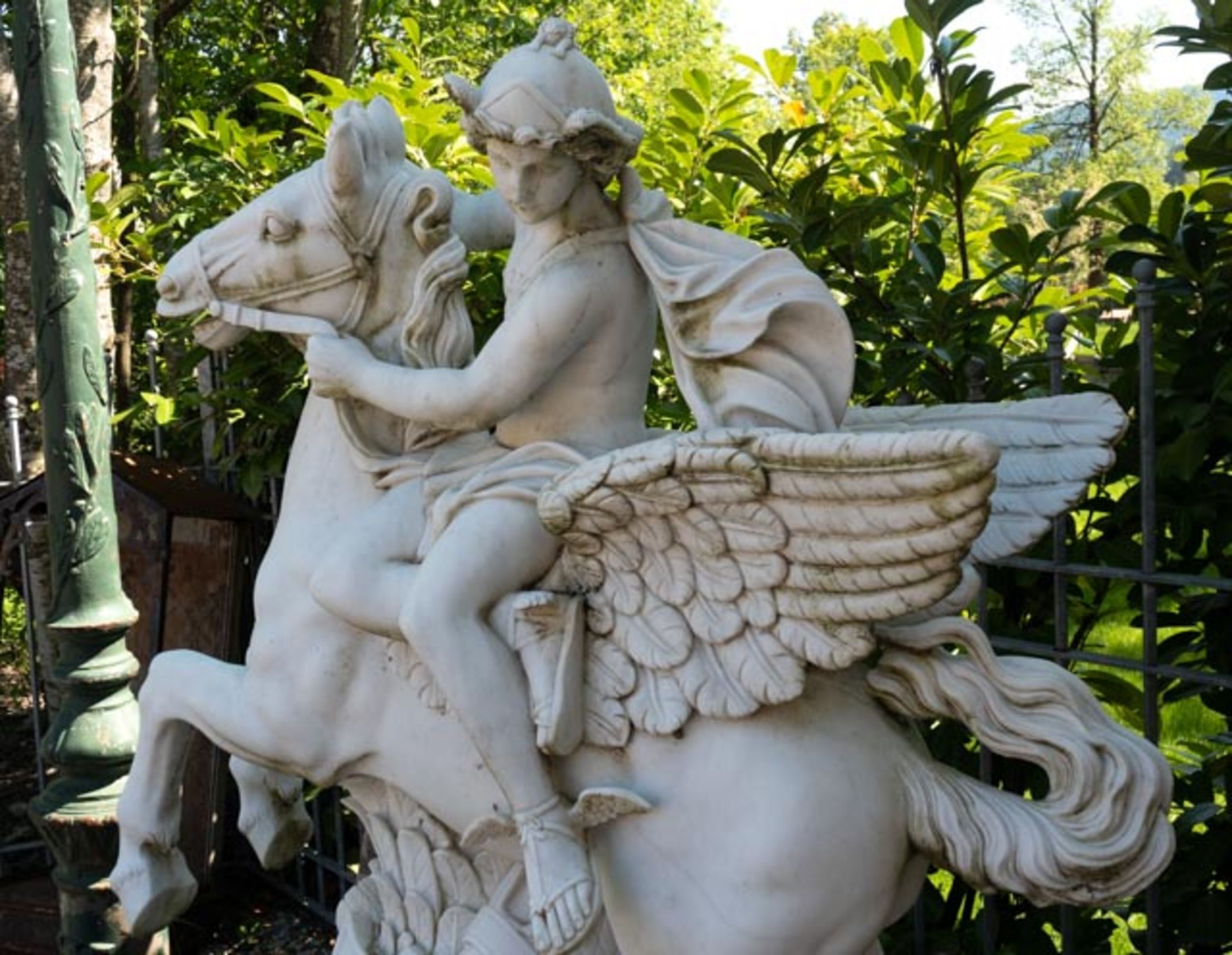 Monumentale Pegasus-Skulptur - Bild 2 aus 13