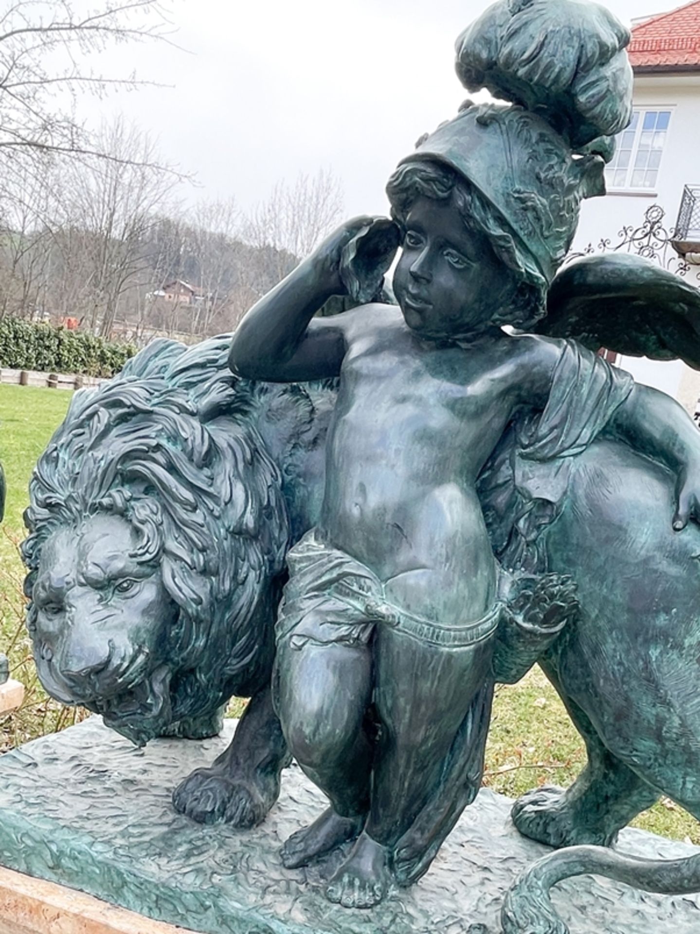 Monumentale Bronze Löwen auf Steinsockel - Bild 7 aus 9