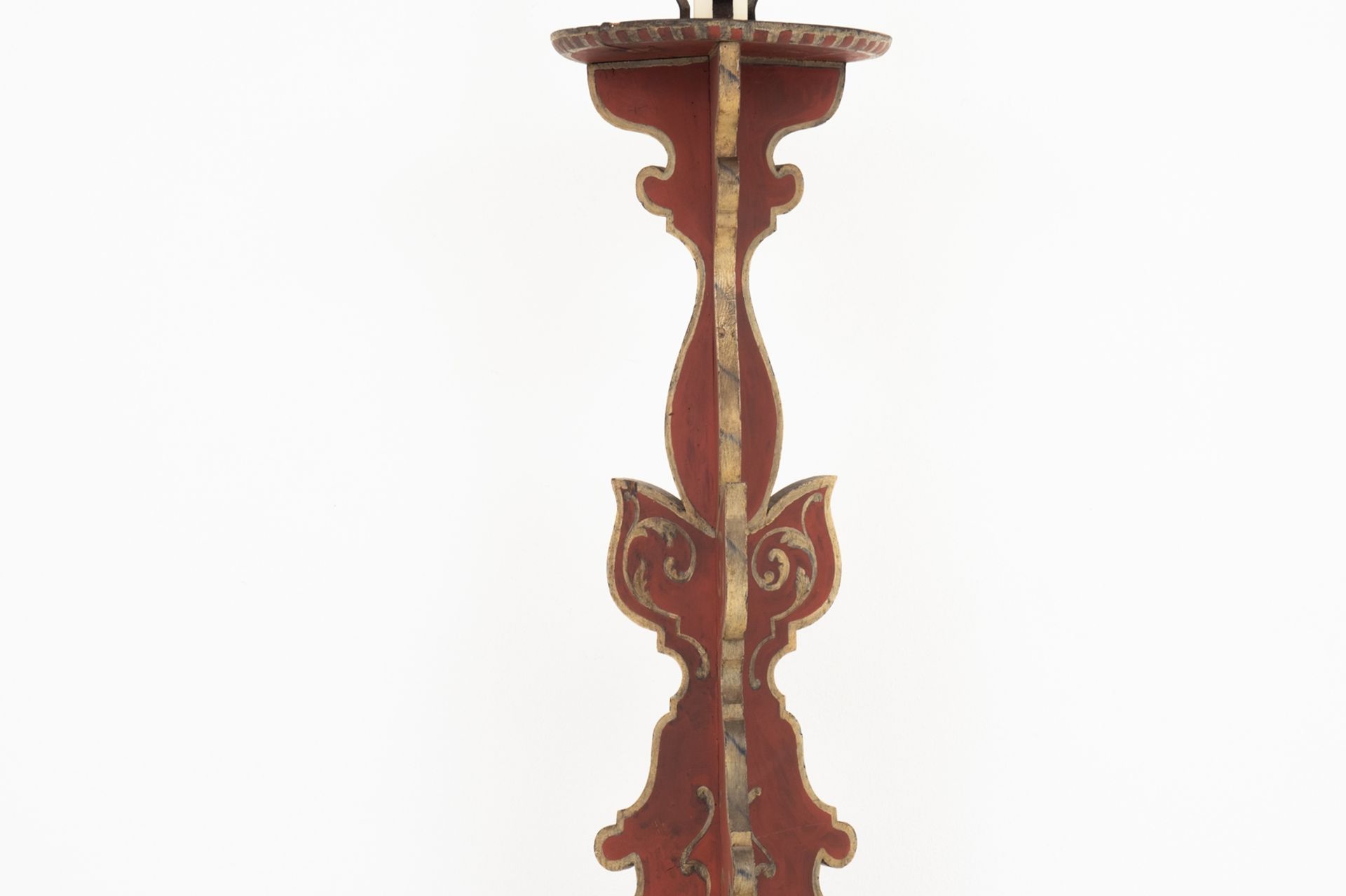 Großer gefasster Holz-Kerzenleuchter | Large cased wooden candleholder - Image 2 of 2