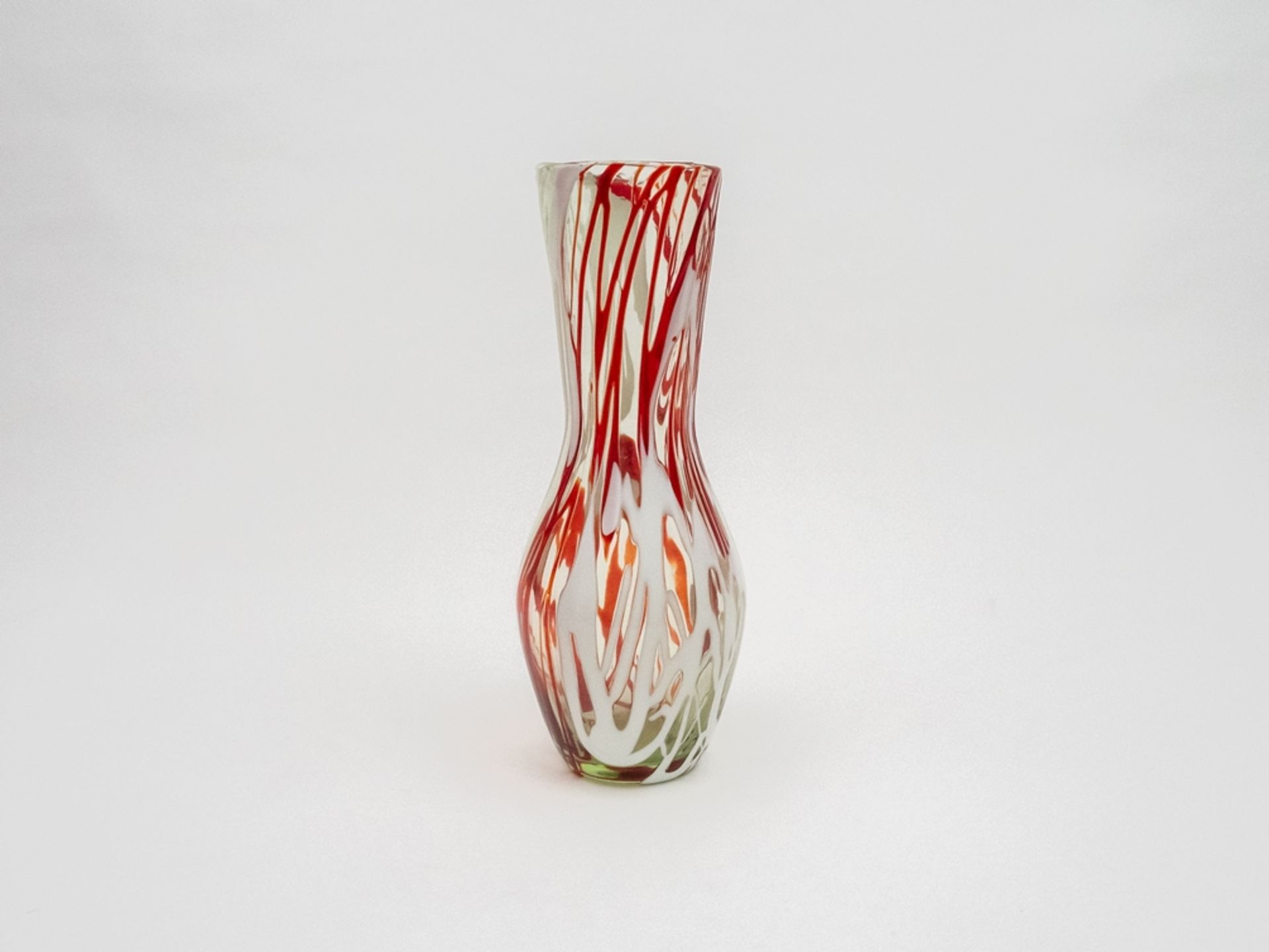 Rot-weiße Murano-Glasvase - Bild 2 aus 6