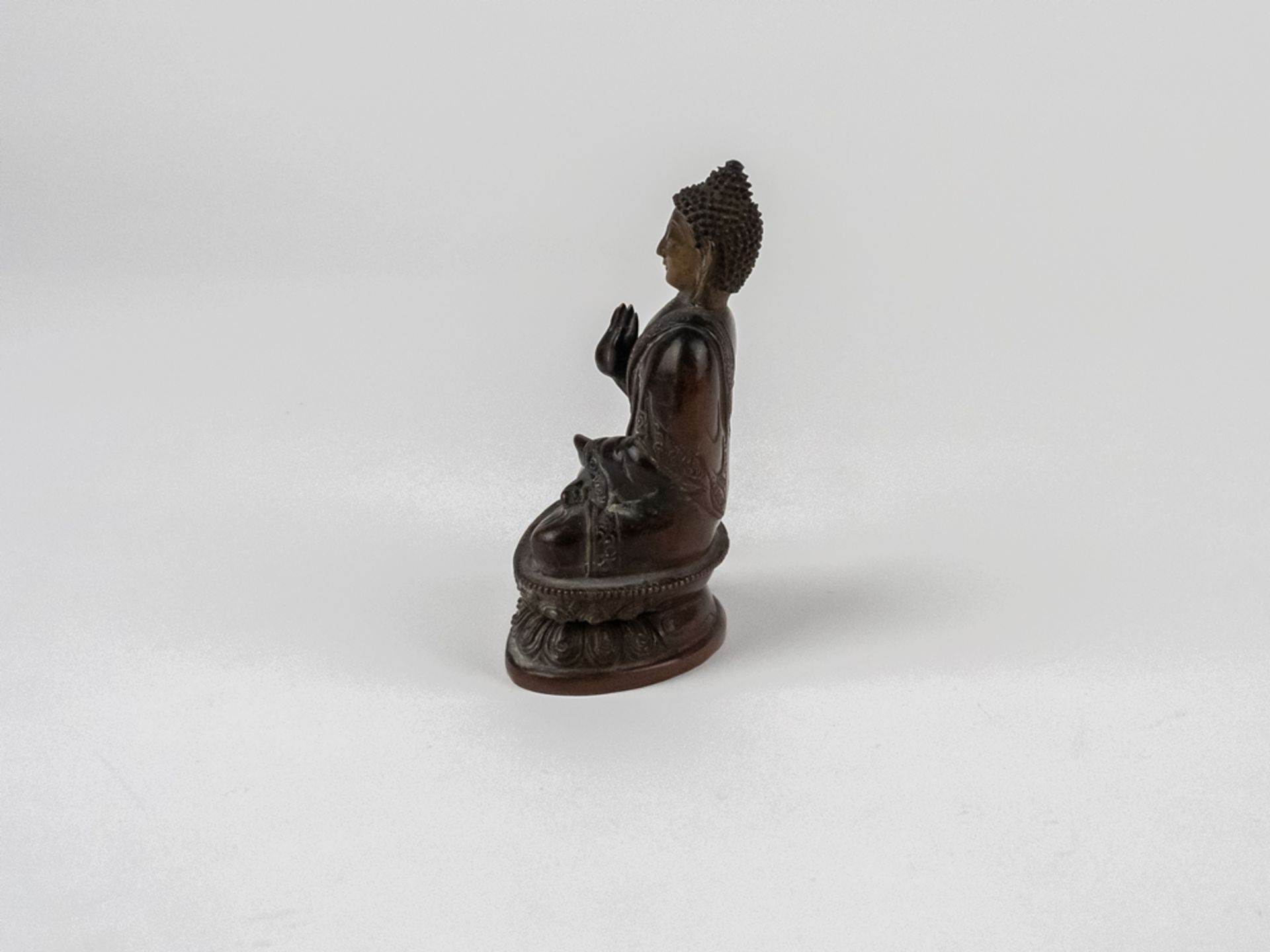 Alter kleiner Bronze Buddha - Image 5 of 6