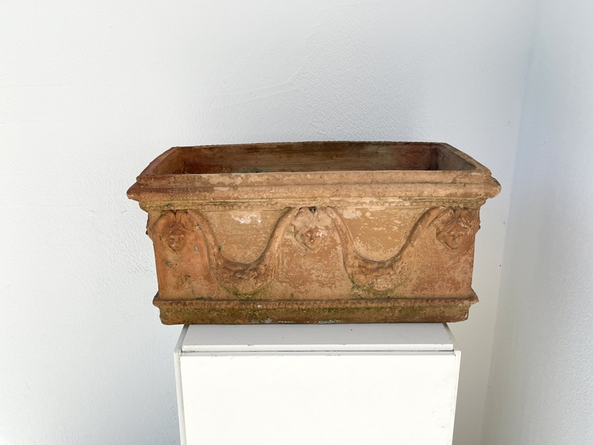 Verzierter Terracotta Pflanztrog/Schale  - Bild 2 aus 4