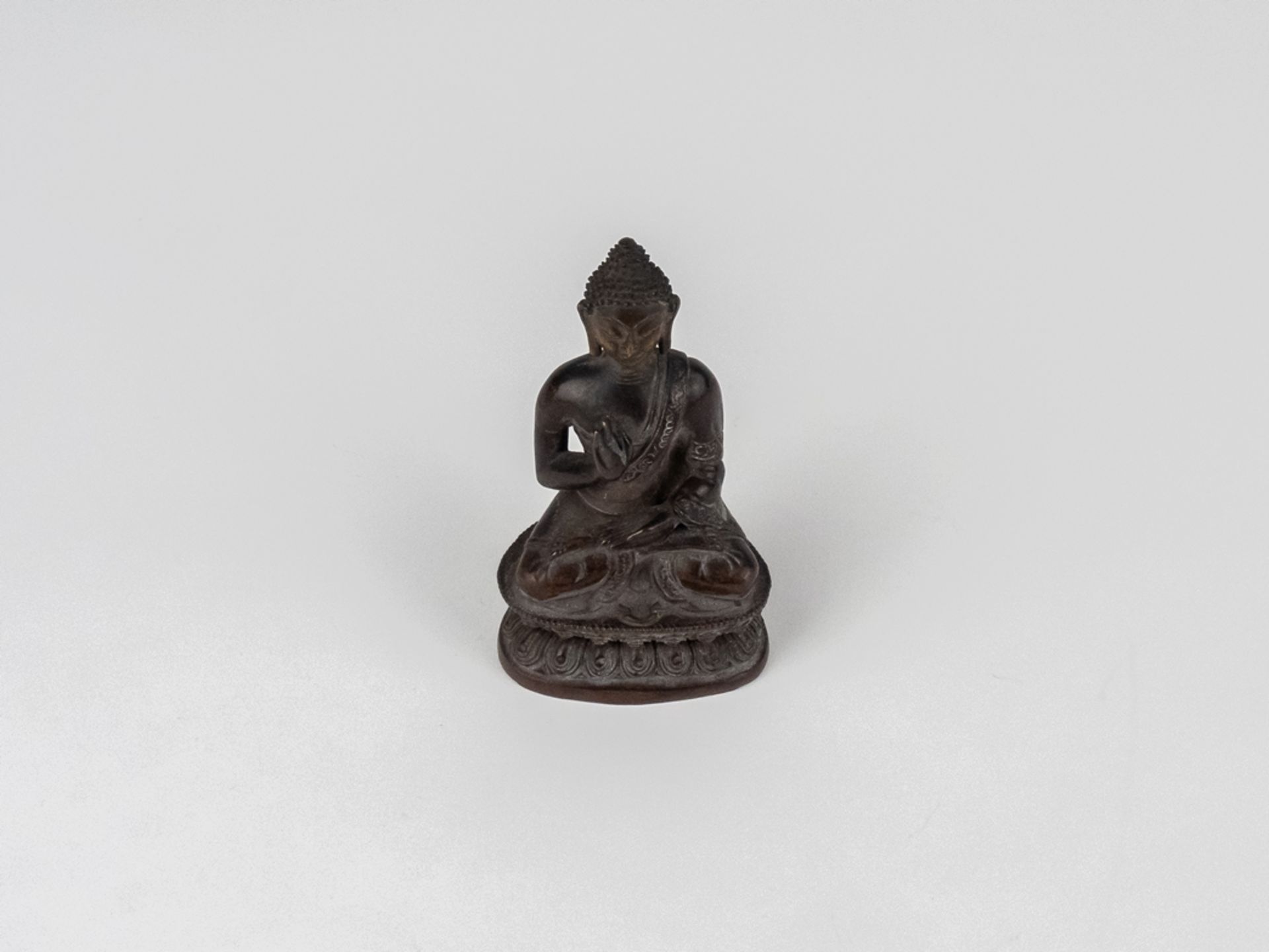 Alter kleiner Bronze Buddha