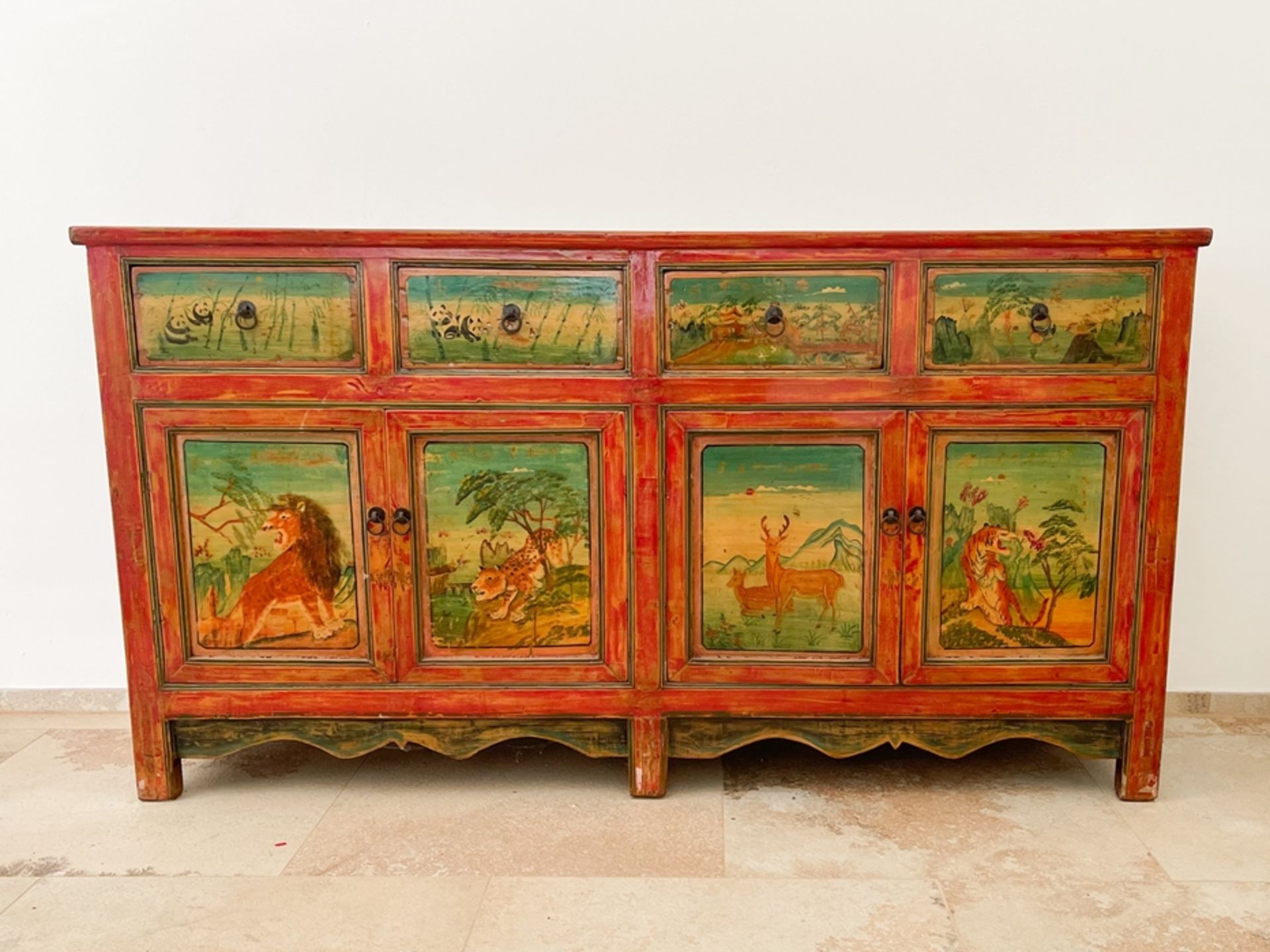 4-türiges Sideboard mit Tiermalerei