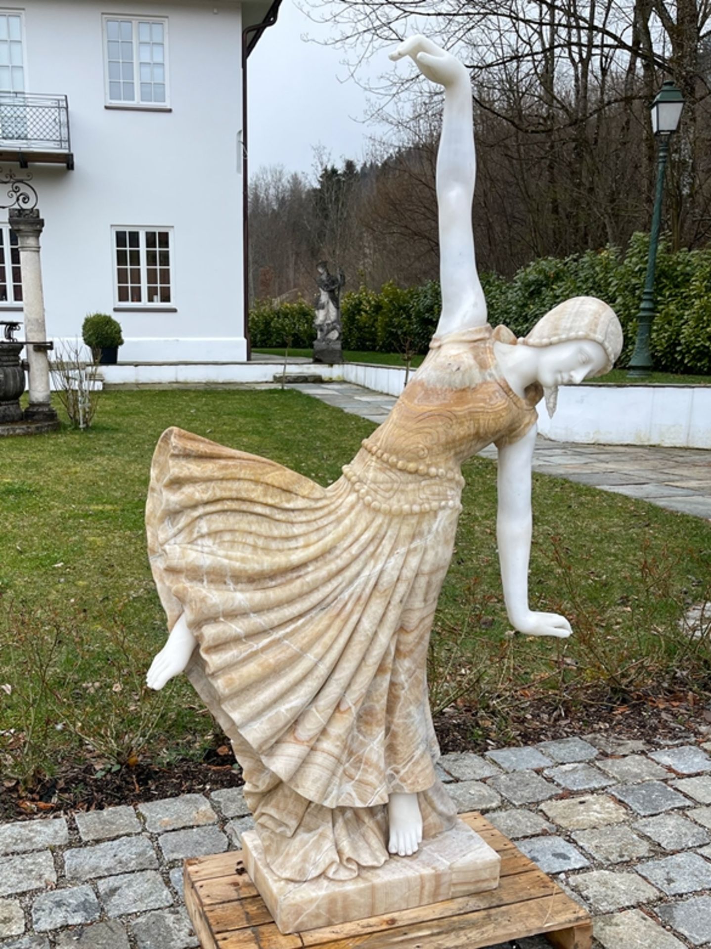 Marmor-Figur "Jugendstil Tänzerin"  - Bild 2 aus 8