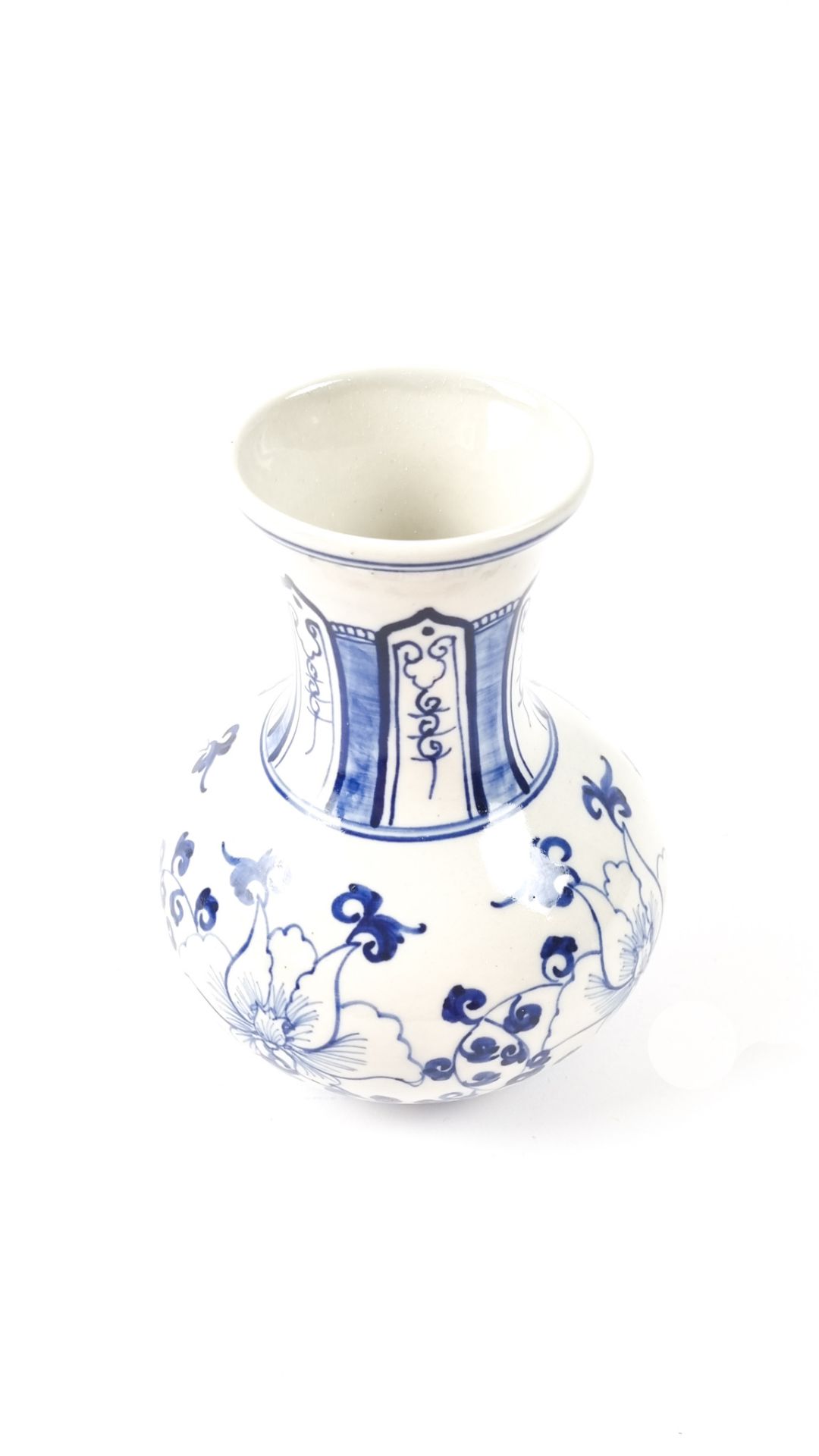 Asiatische Porzellanvase  - Bild 3 aus 5