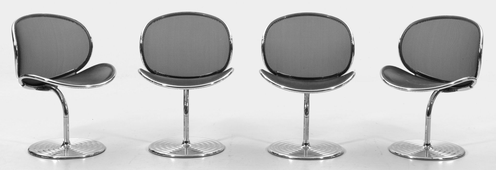 Vier O-line-Lounge Chairs von Herbert Ohl