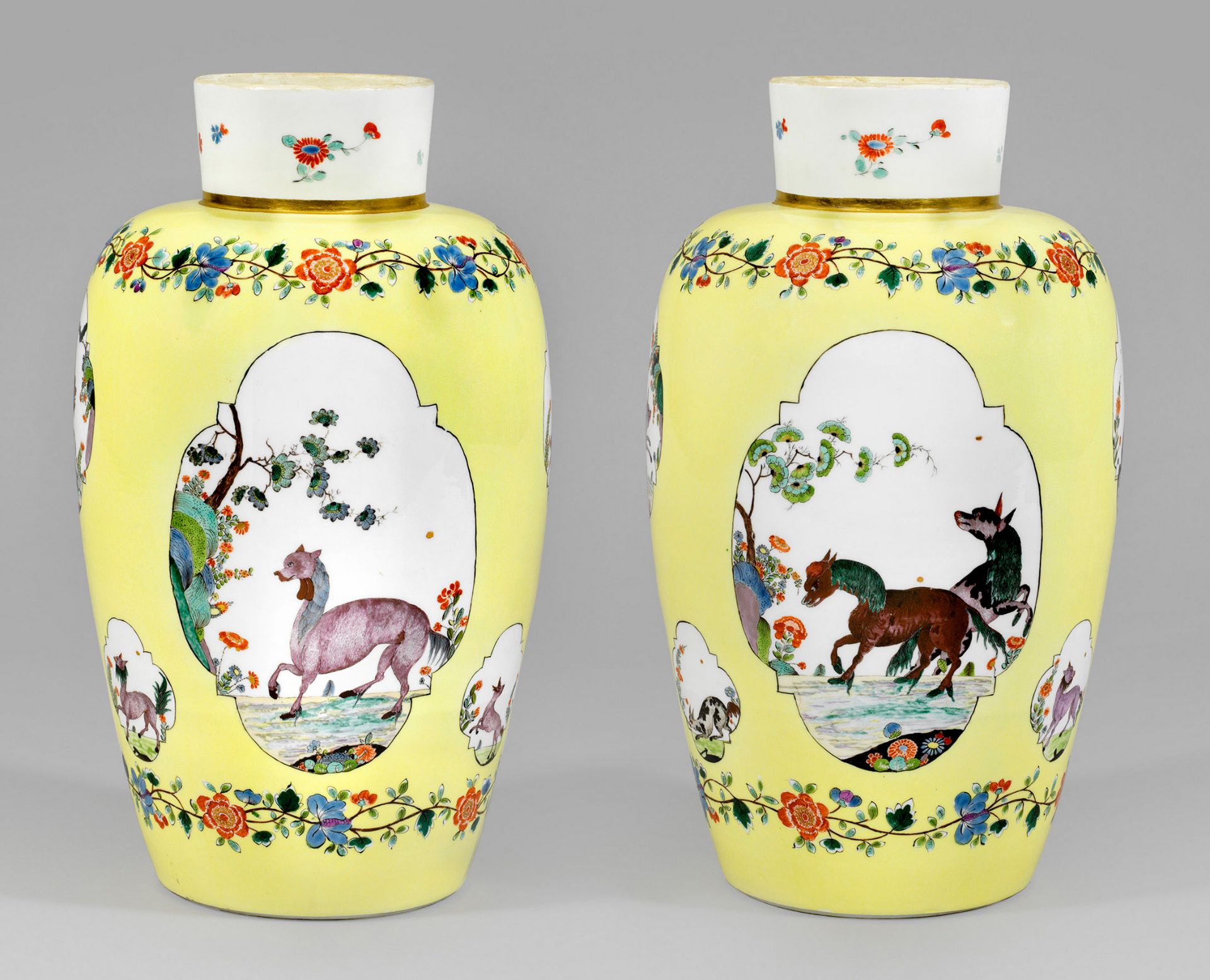 Bedeutende museale "Augustus Rex"-Vase mit Fabeltierdekor