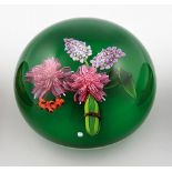 Paperweight "Bouquet d'oeilles et lilas" von Baccarat