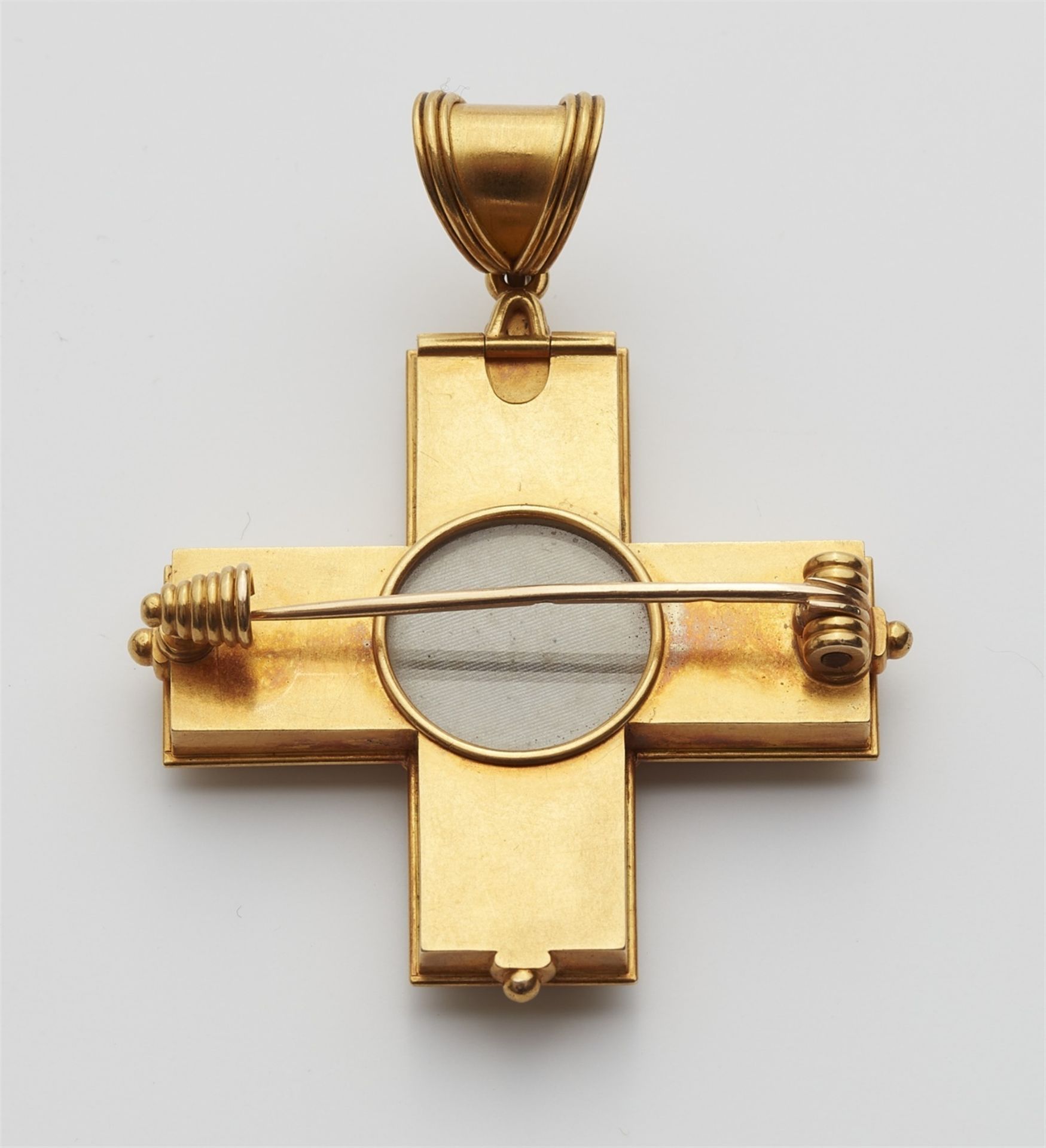 A micromosaic cross pendant - Image 2 of 2