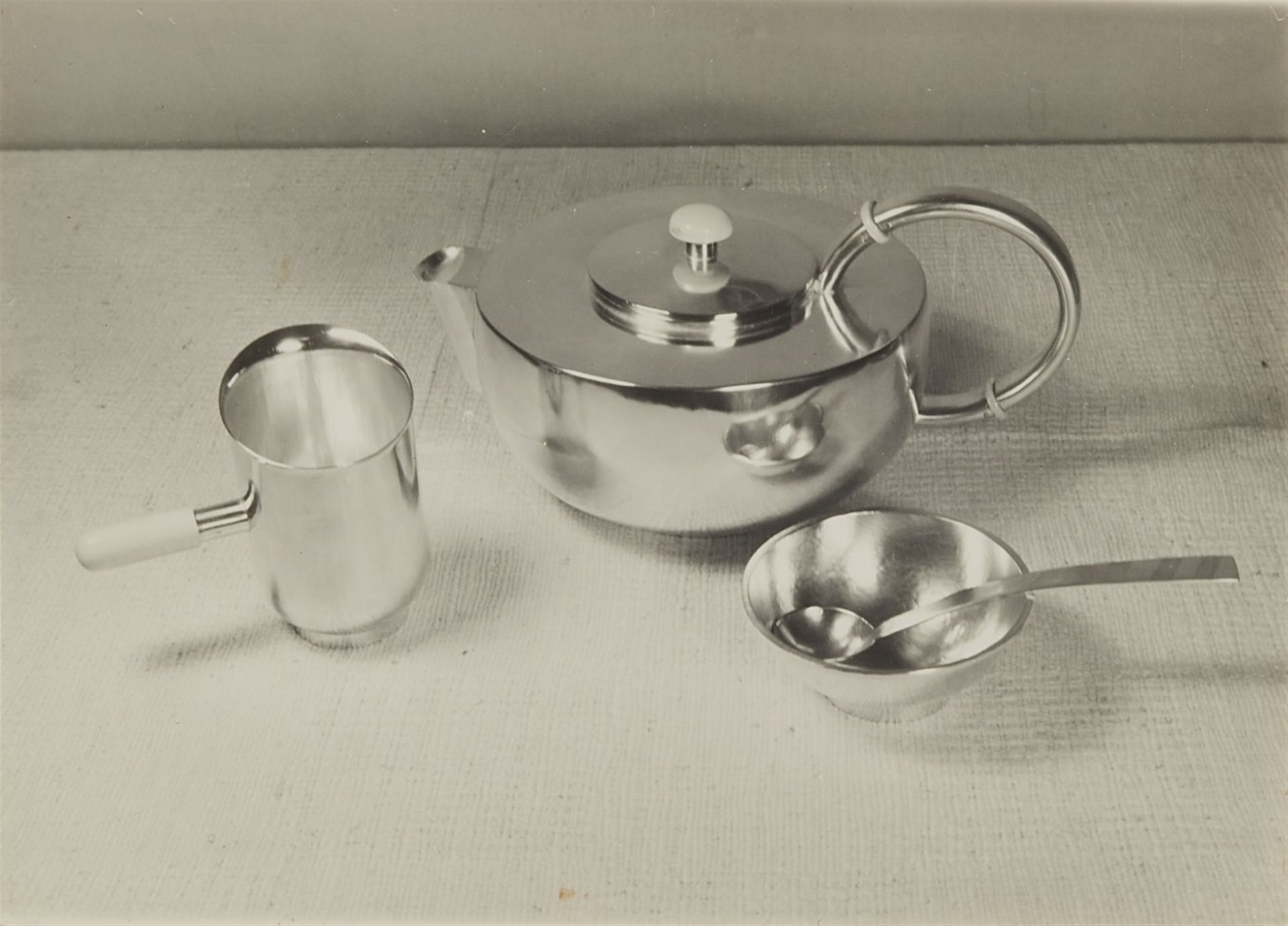 Bauhaus photography<BR>Untitled (Objects from the Metal workshop)