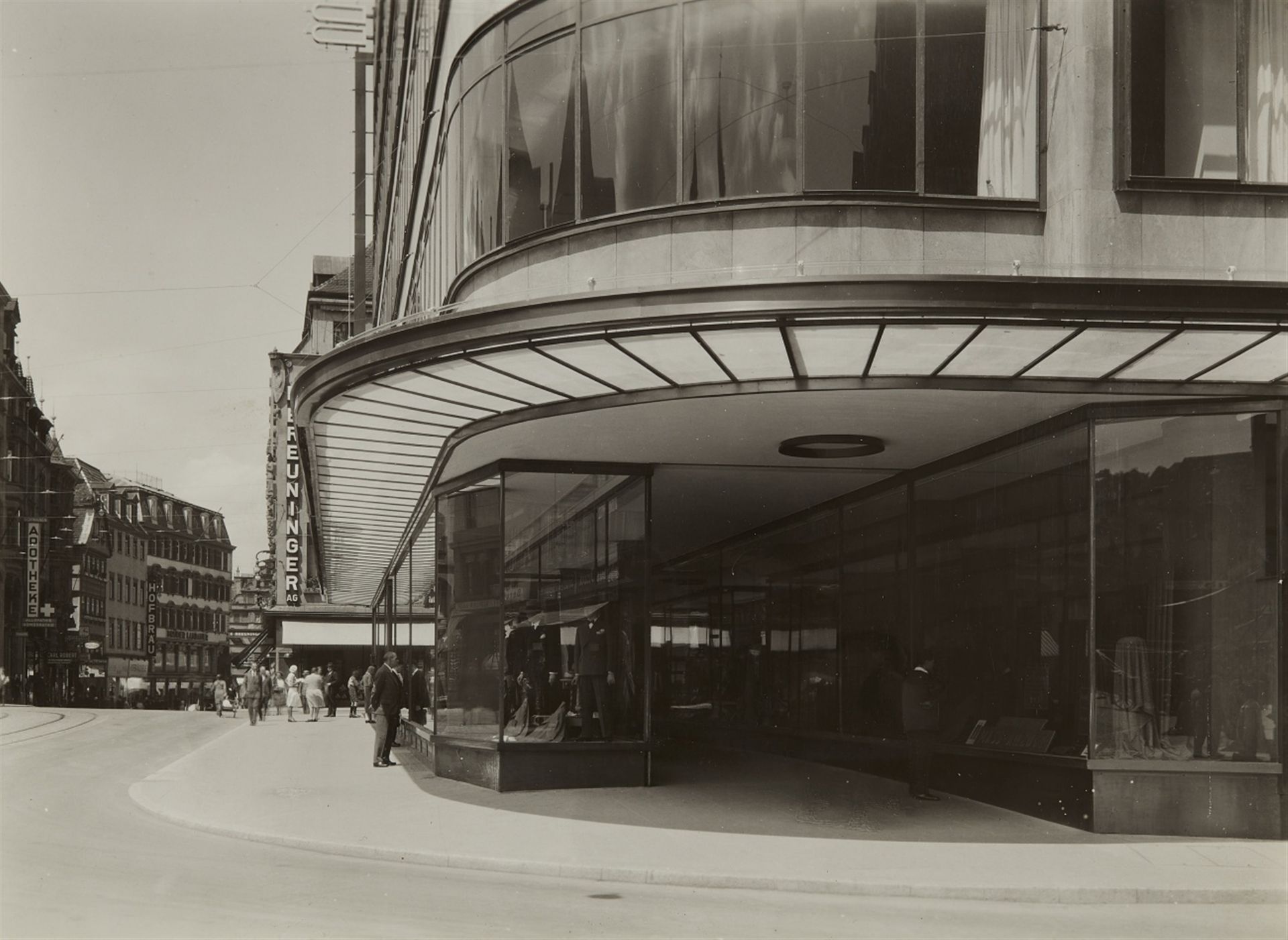 Adolf Lazi<BR>Breuninger department store, Stuttgart