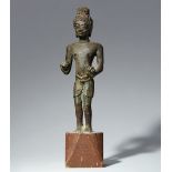 Figur des Avalokiteshvara. Bronze. Thailand, Provinz Buriram. 7./8.Jh.