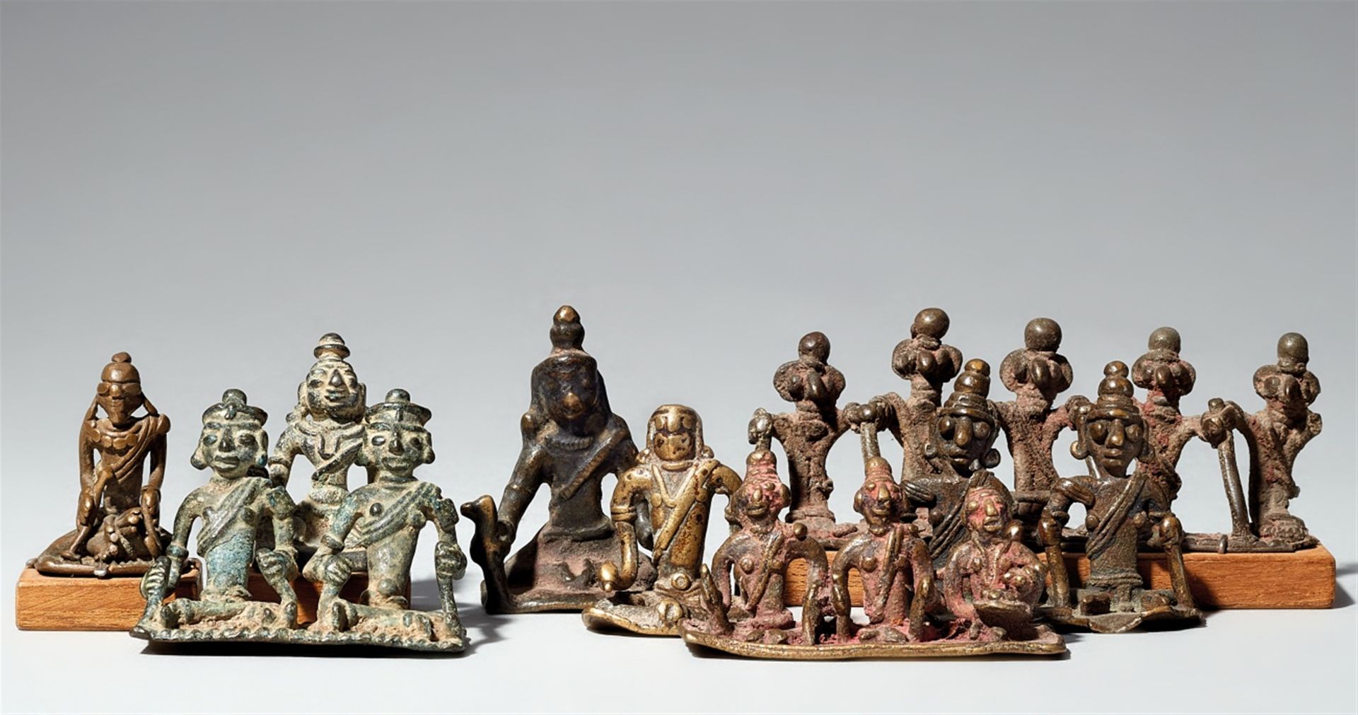 Eight small Central Indian copper alloy figures of deities, ancestors or munja. Maharashtra, Nasik, 