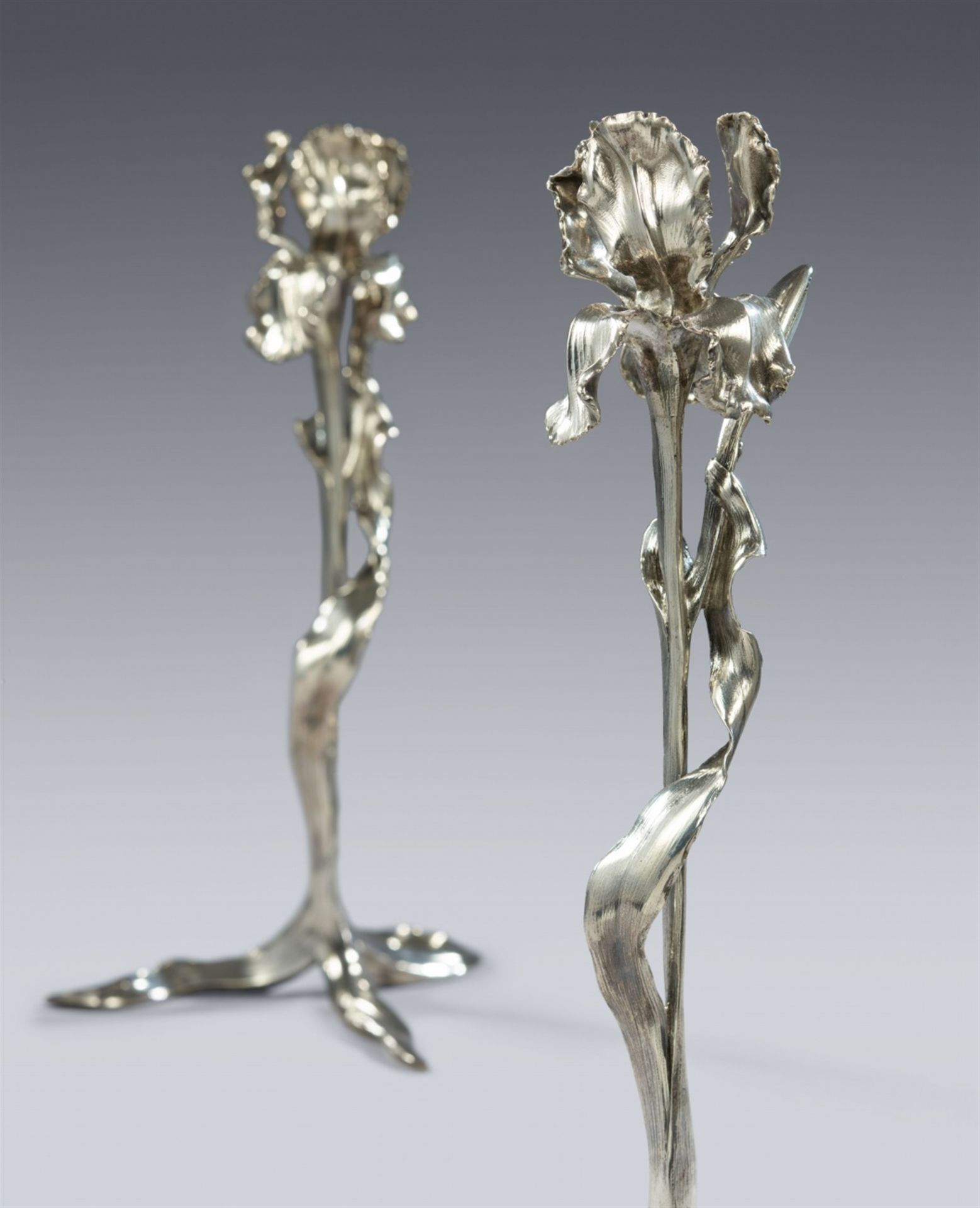 A pair of silver-plated bronze lily lights - Image 5 of 6