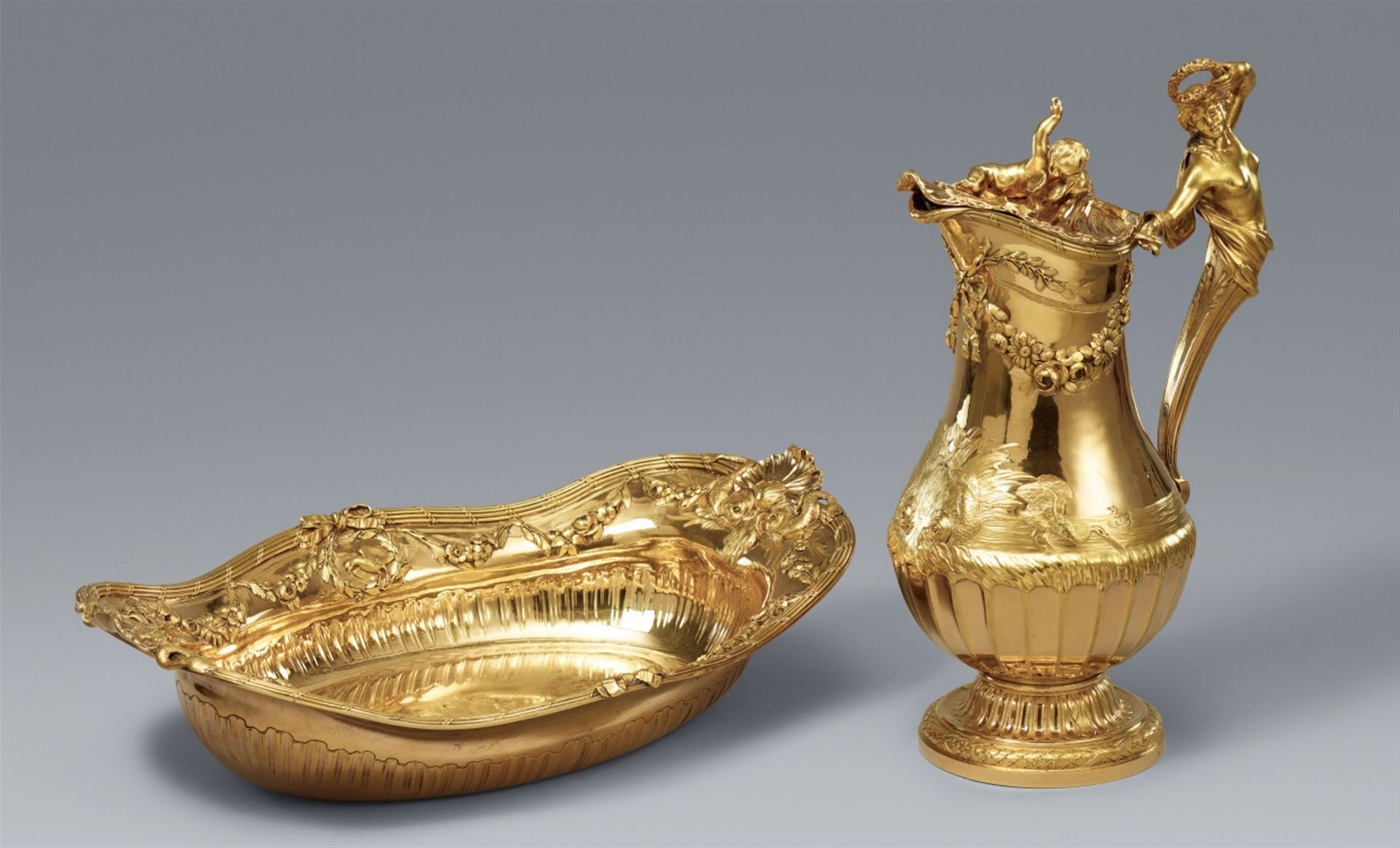 A royal presentation gift: Silver lavabo garniture for the Marquis and Marquise of Montmelas - Image 9 of 10