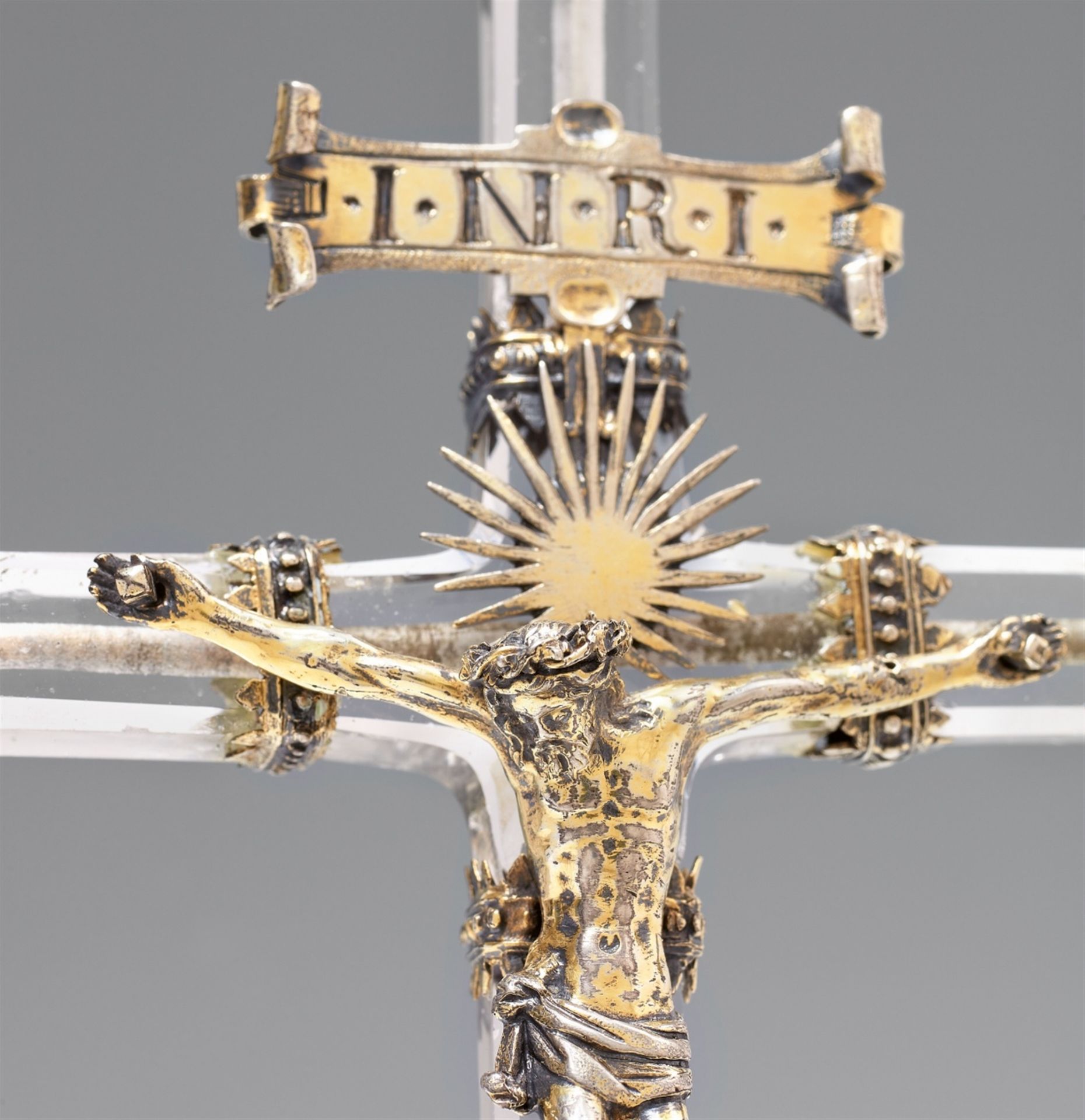 A small silver-mounted rock crystal altar cross, mid-17th century - Image 4 of 8
