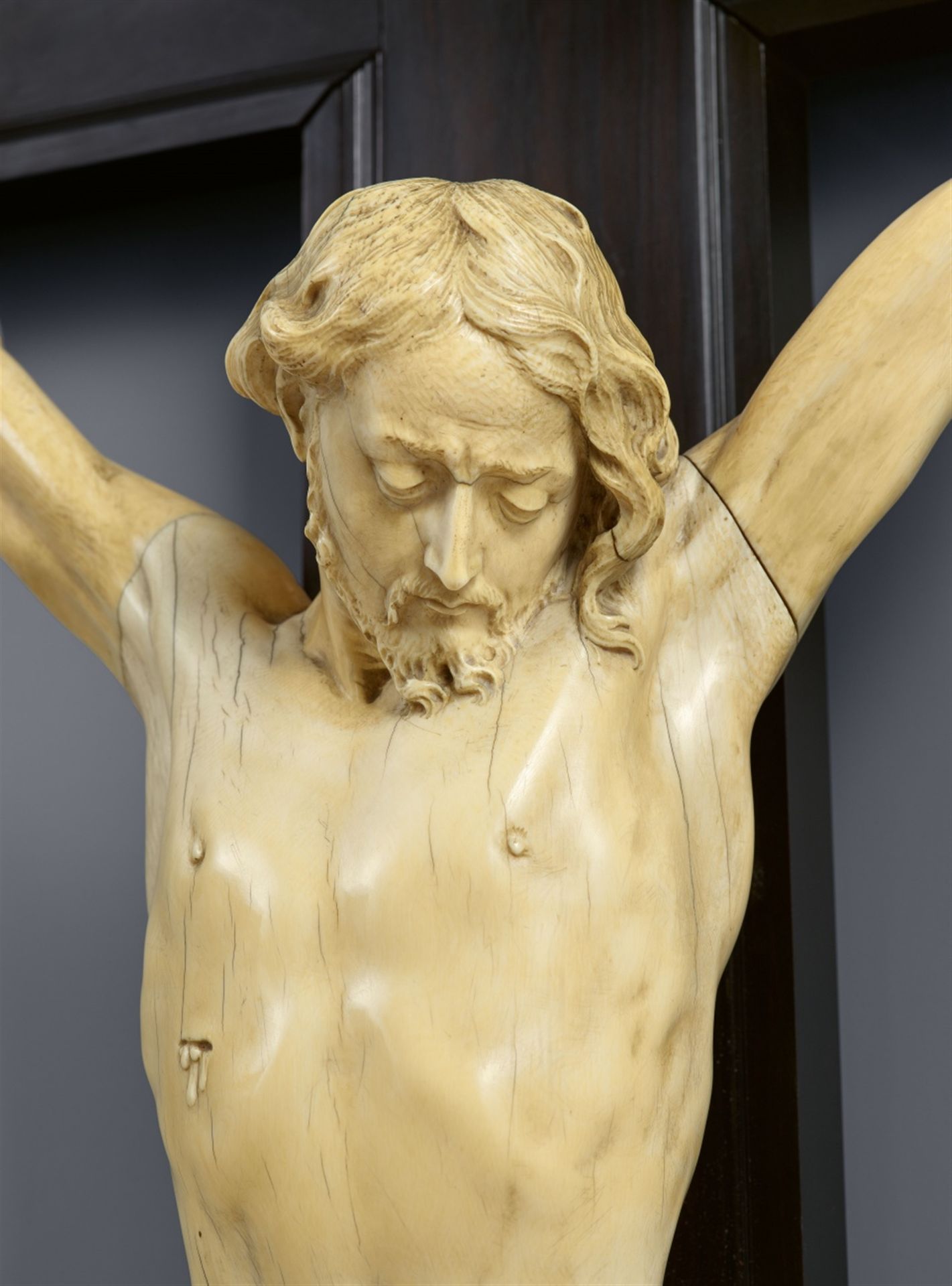 A carved ivory Corpus Christi, attributed to Mattheus van Beveren - Image 2 of 5