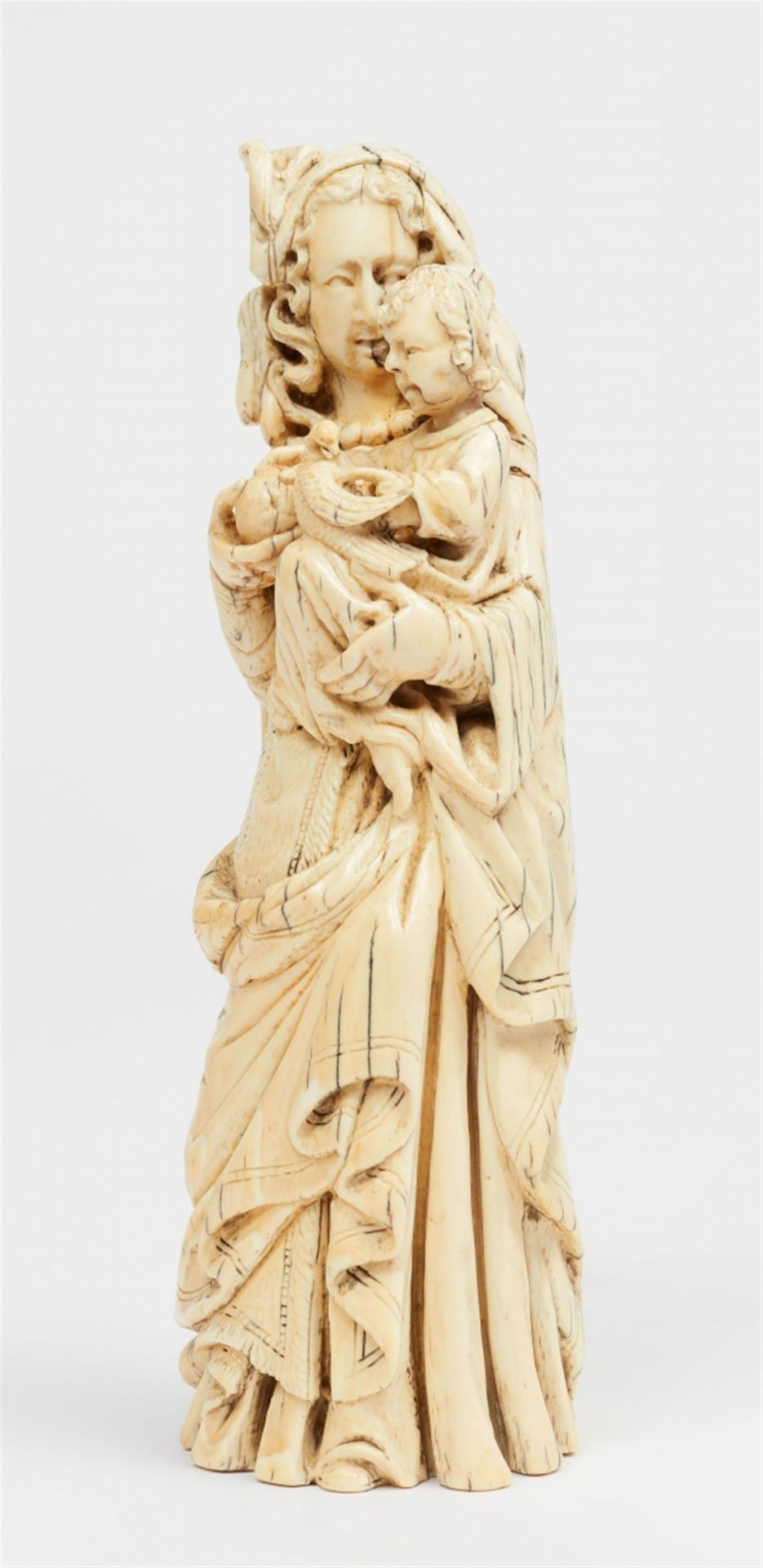 A 17th century Bohemian carved ivory figure of the Virgin and Child - Image 2 of 2