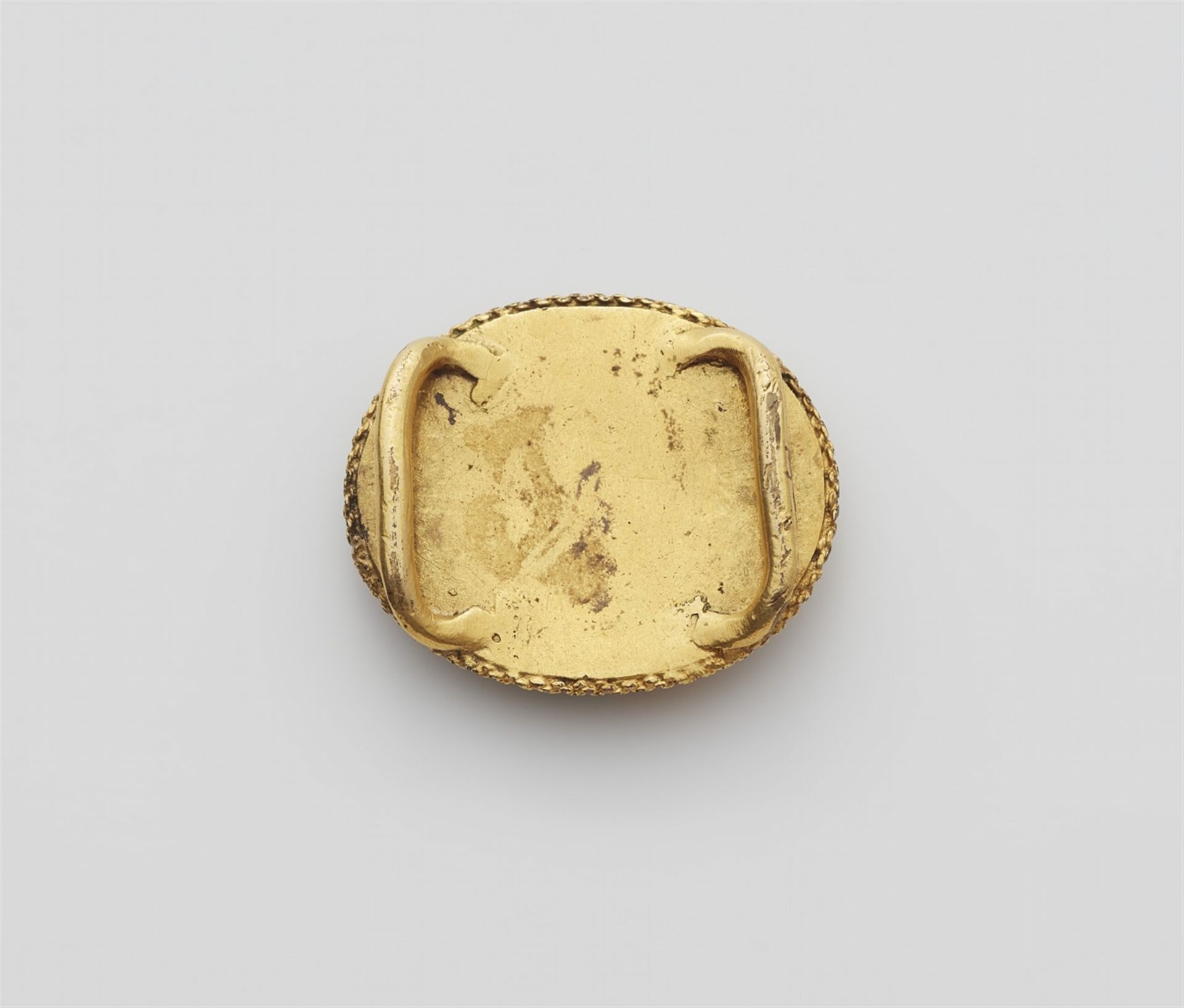 An enamel brooch depicting Samson and Delilah - Image 2 of 2