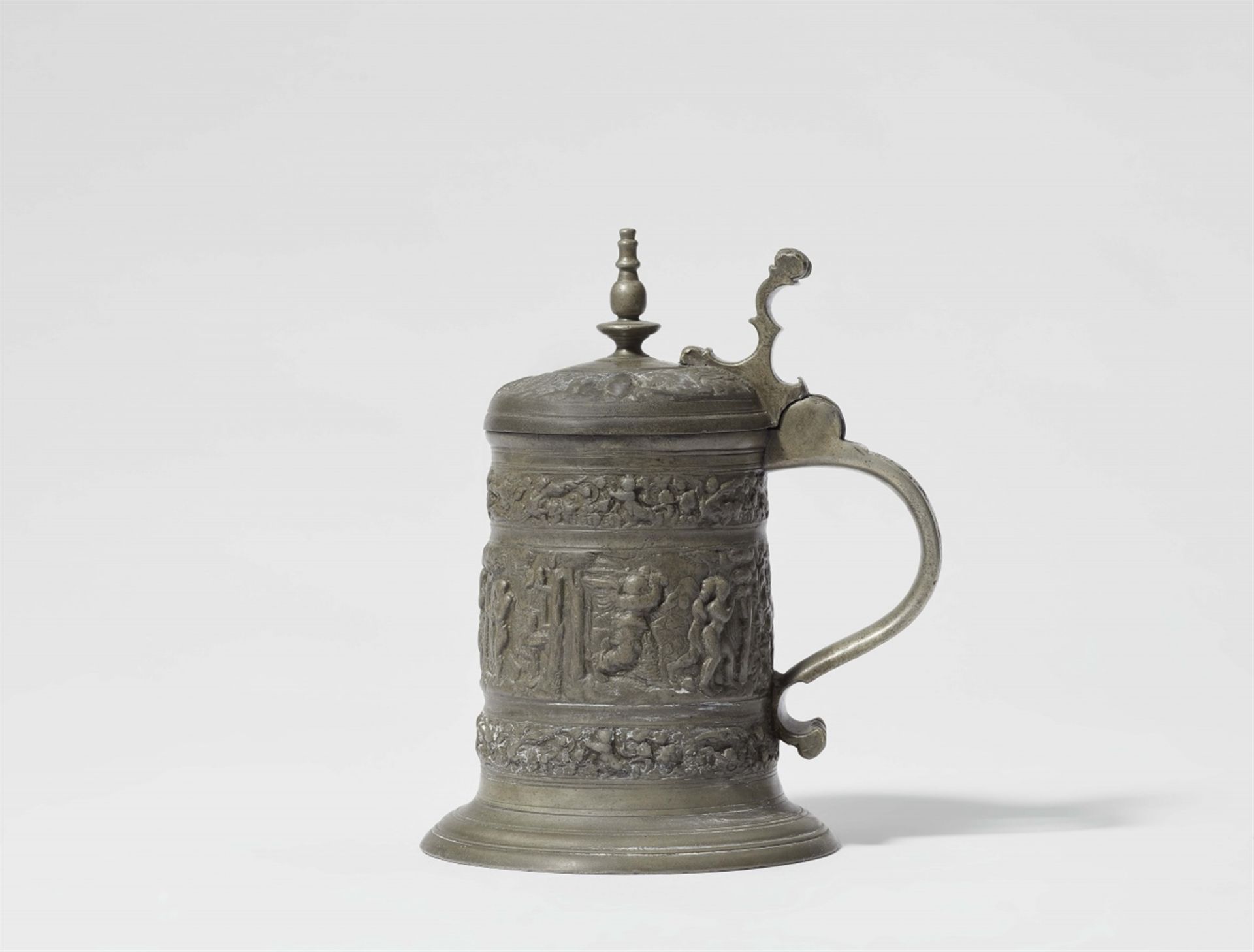 A Renaissance pewter tankard with relief decor