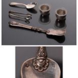Silver set consisting of five objects