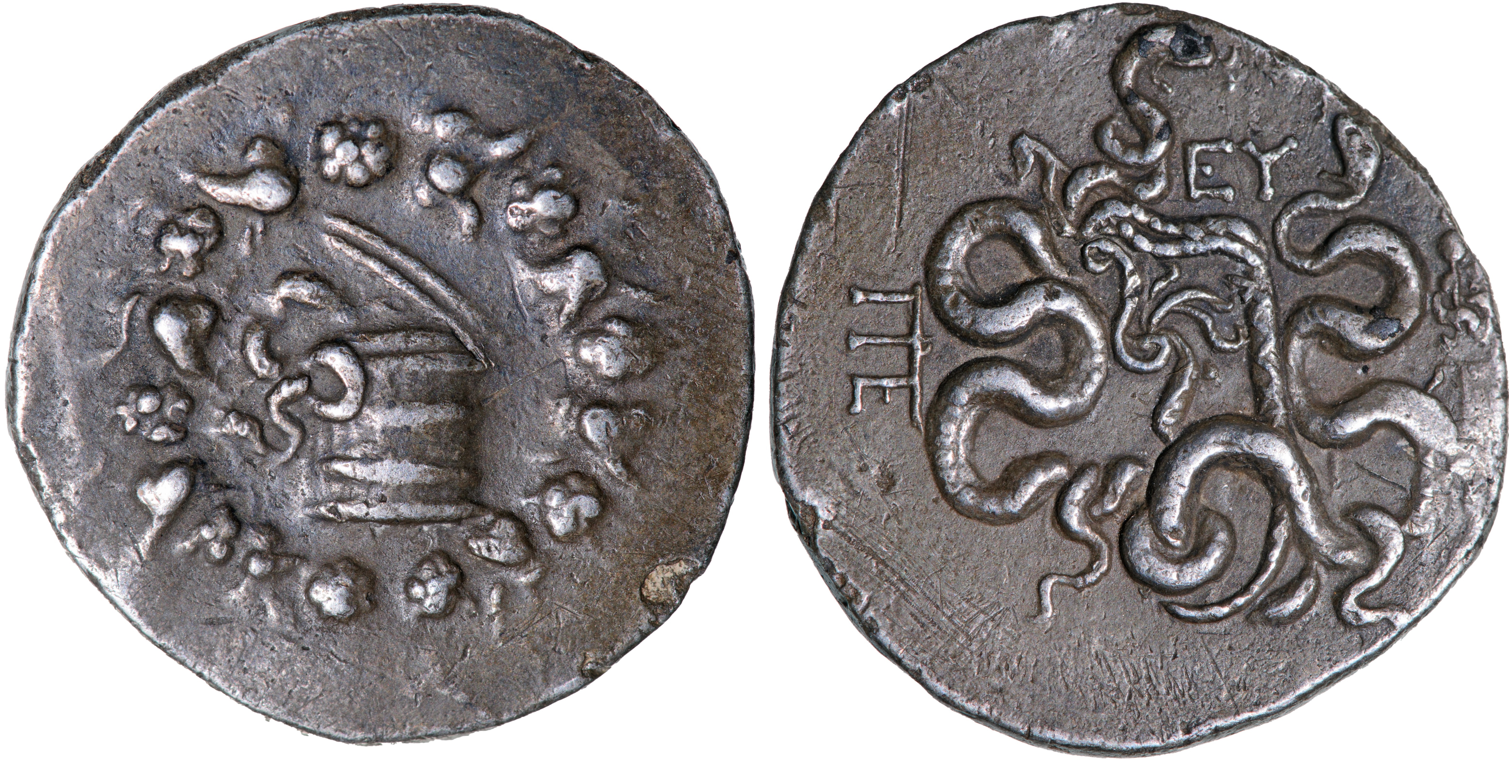 Mysia. Pergamon. Cistophorus. 166-167 BC, Silver, 11.90 g.