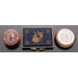 Set consisting of three modern fantasy pills boxes