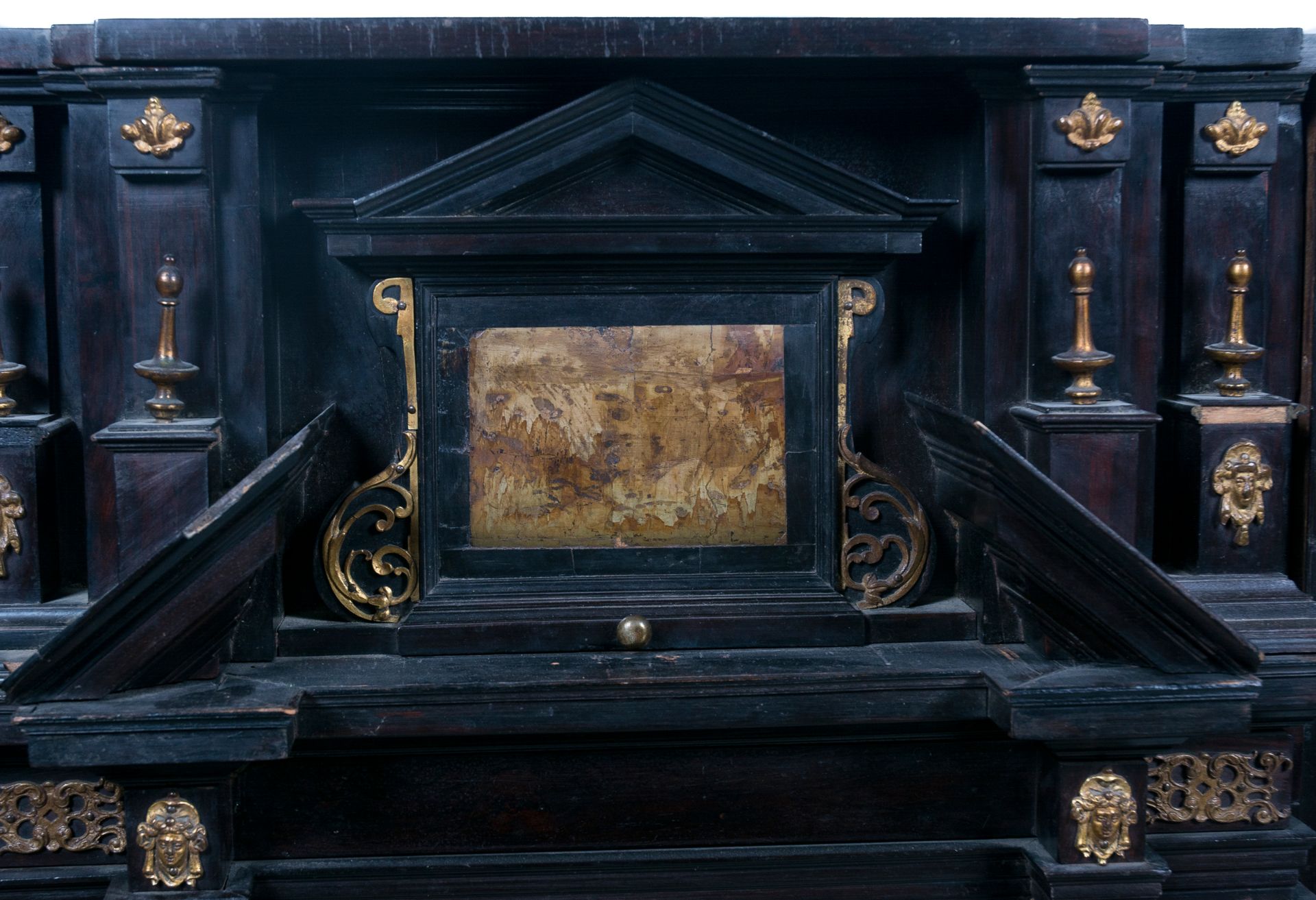 Ebony, gilded bronze and ivory cabinet. Flanders or Italy. 17th century. - Image 4 of 5