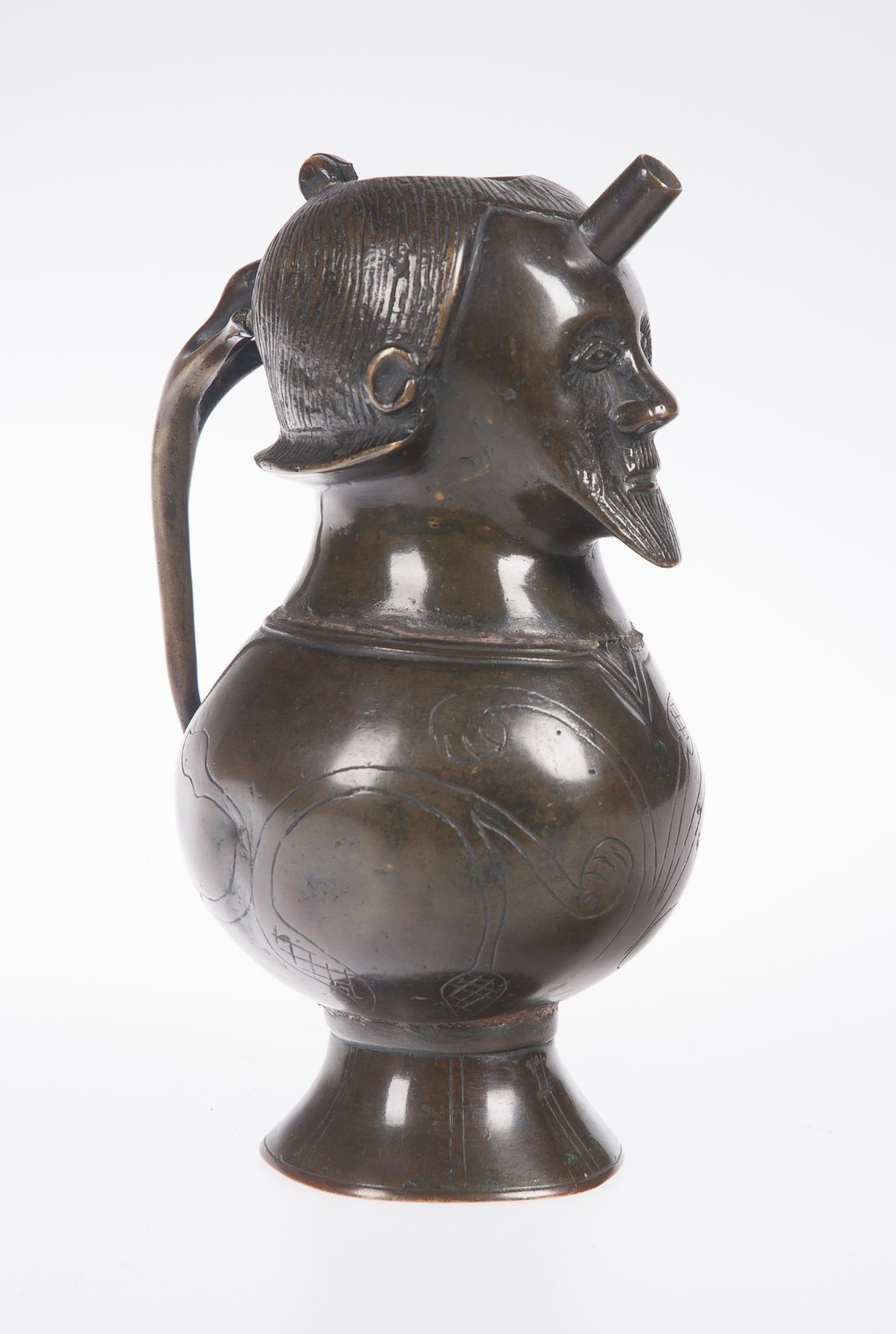 Human shaped bronze pitcher with gilt residue. German. Possibly 19th century. - Image 2 of 7