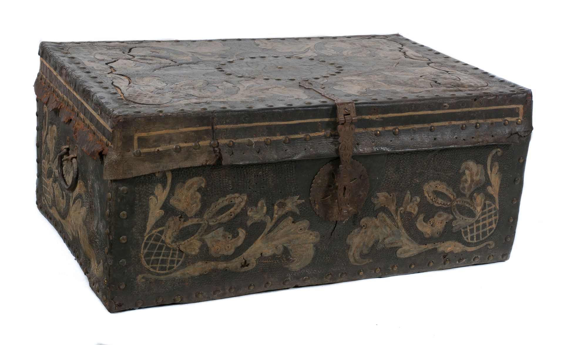 Wooden chest covered in embossed and polychromed leather. Colonial School. Peru. 18th century.