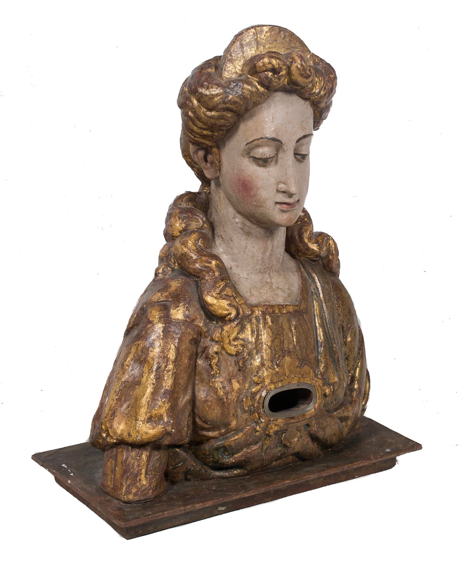 Carved, gilded and polychromed wooden reliquary. 16th century. - Image 2 of 4