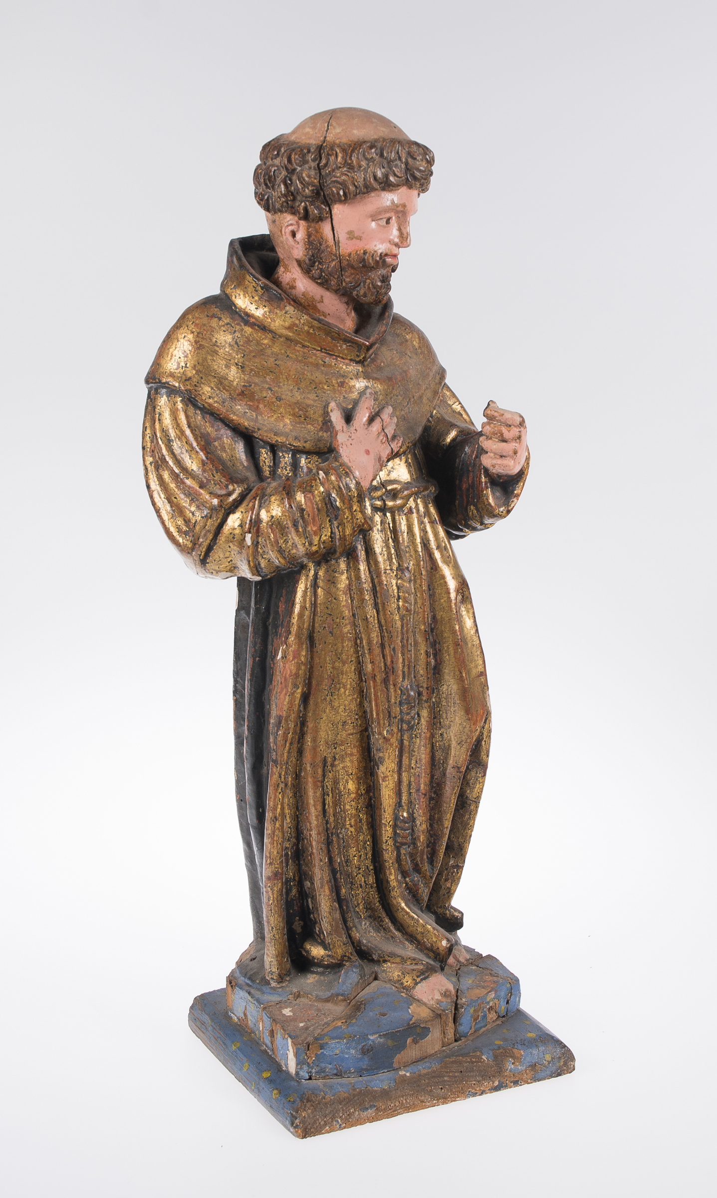 "Saint". Carved and polychromed wooden sculpture. 16th century. - Image 2 of 4