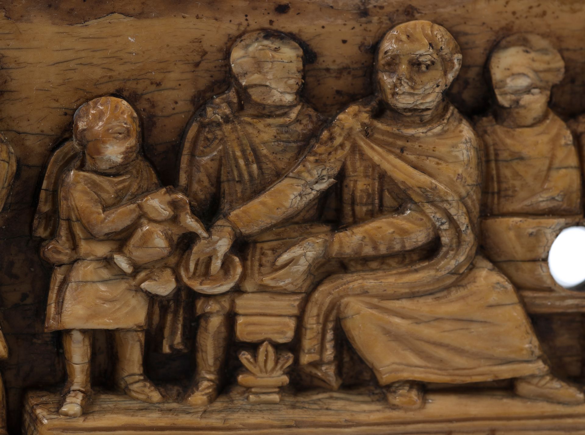 "The trial of Christ". Sculpted ivory relief. Carolingian Period. 6th - 9th century. - Image 4 of 9