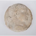 Sculpted marble medallion. 16th - 18th century.