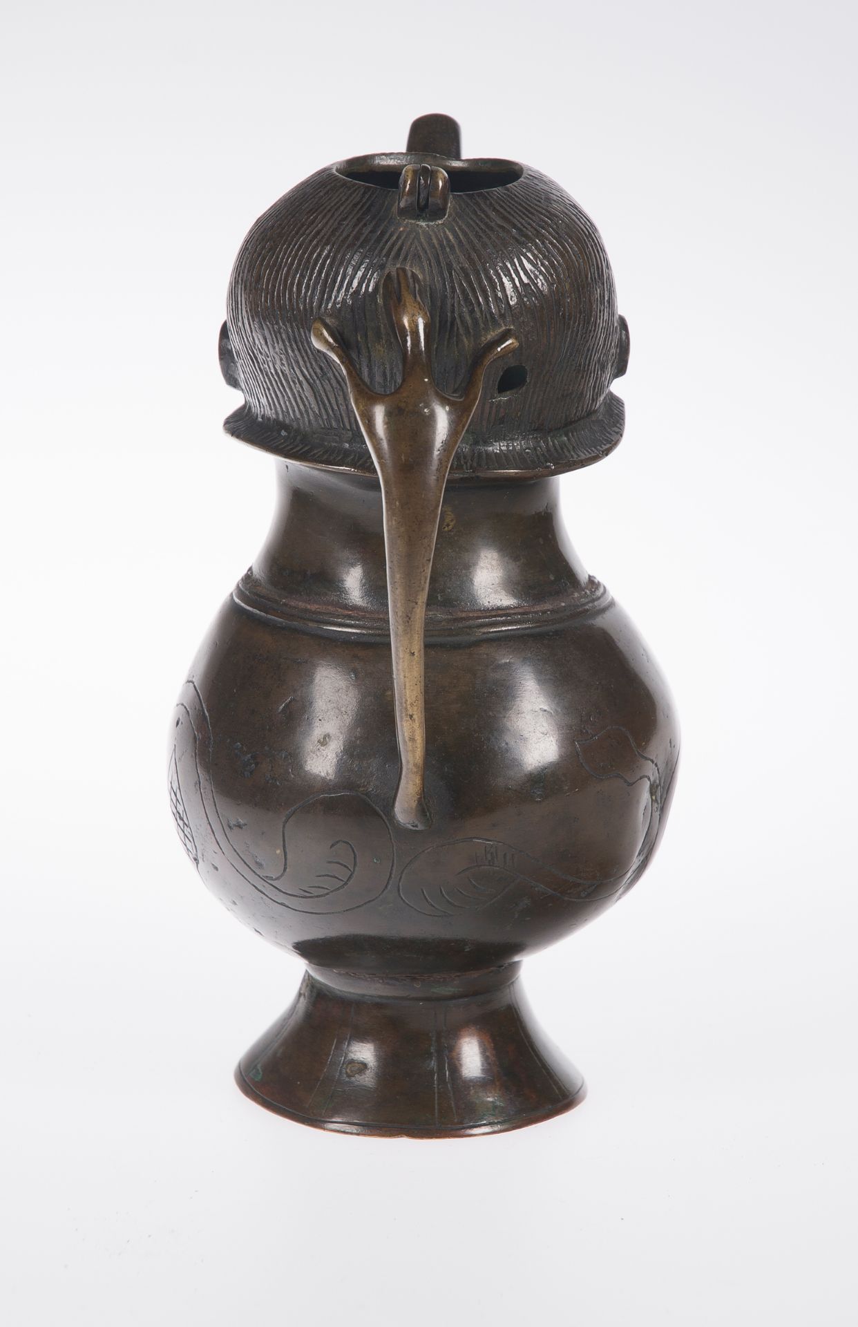 Human shaped bronze pitcher with gilt residue. German. Possibly 19th century. - Image 5 of 7