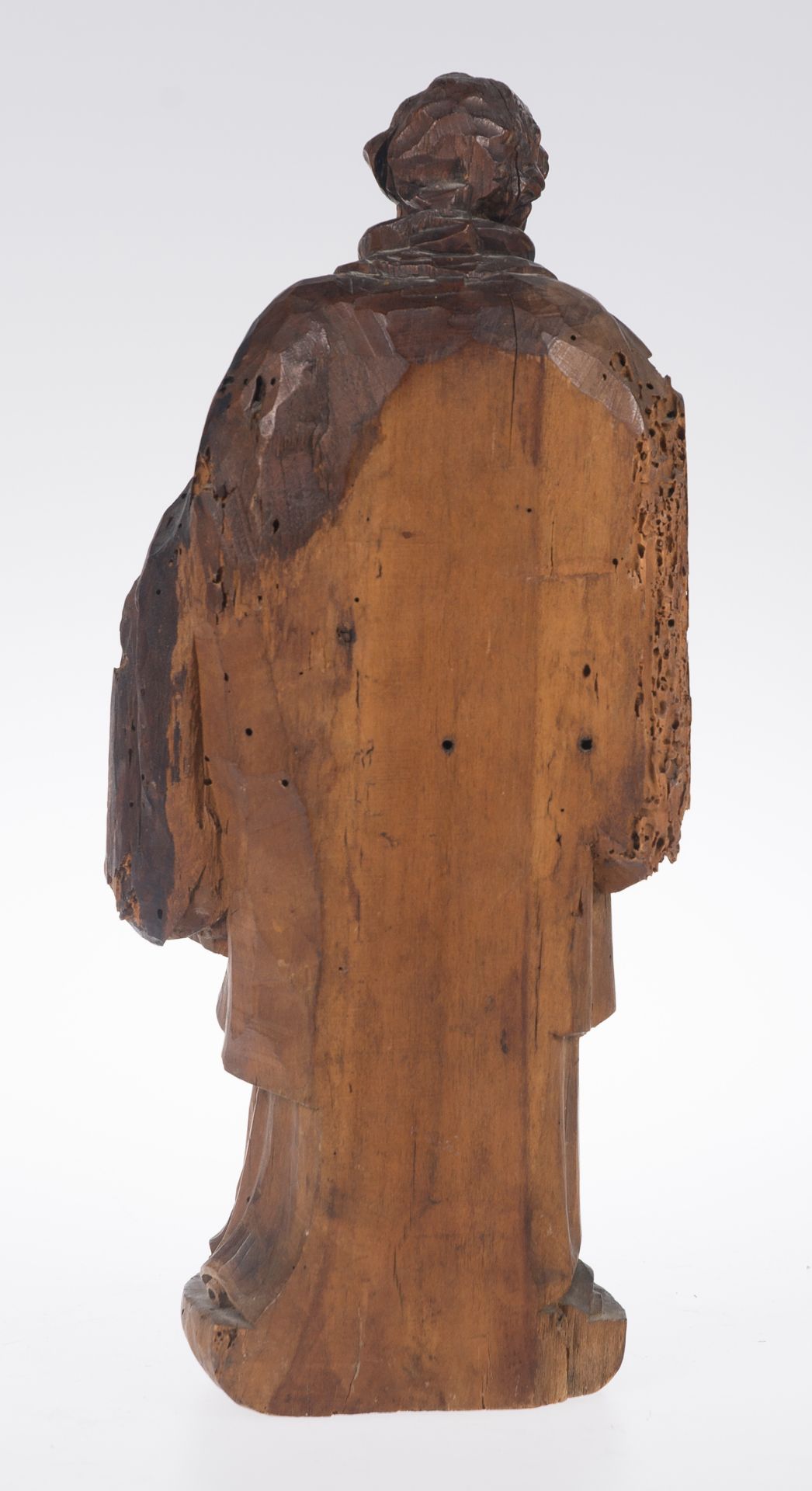 "Saint". Carved wooden sculpture. 17th century. - Image 3 of 4