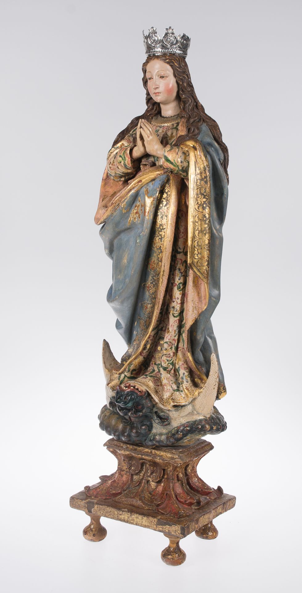 "Our Lady Immaculate". Carved, polychromed and gilded wooden sculpture. Colonial School. Peru. 17th - Image 2 of 7