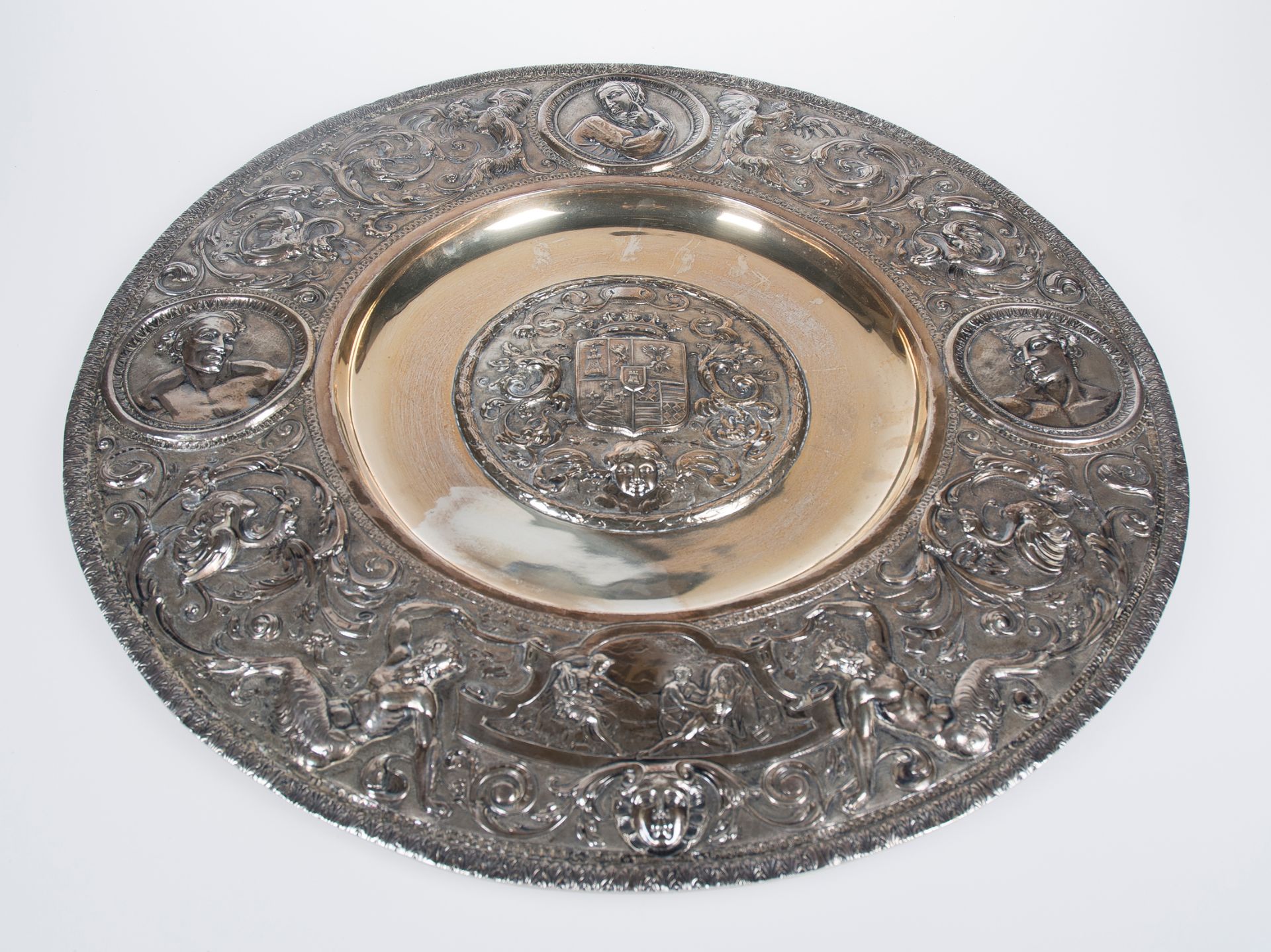 Large, embossed and chased silver plate. 19th century. - Image 2 of 7
