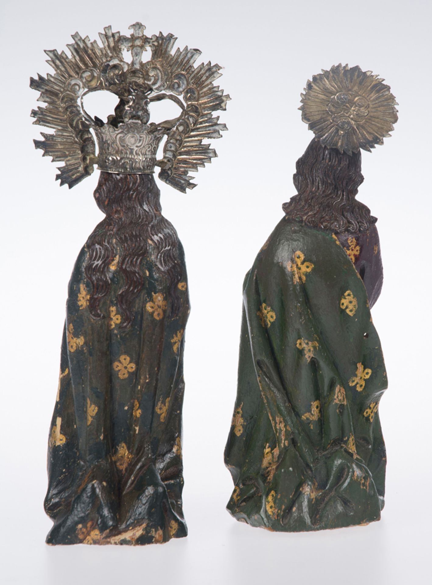 "Saint Joseph and the Virgin Mary". Pair of carved, gilded and polychromed wooden sculptures. Colo - Bild 4 aus 4