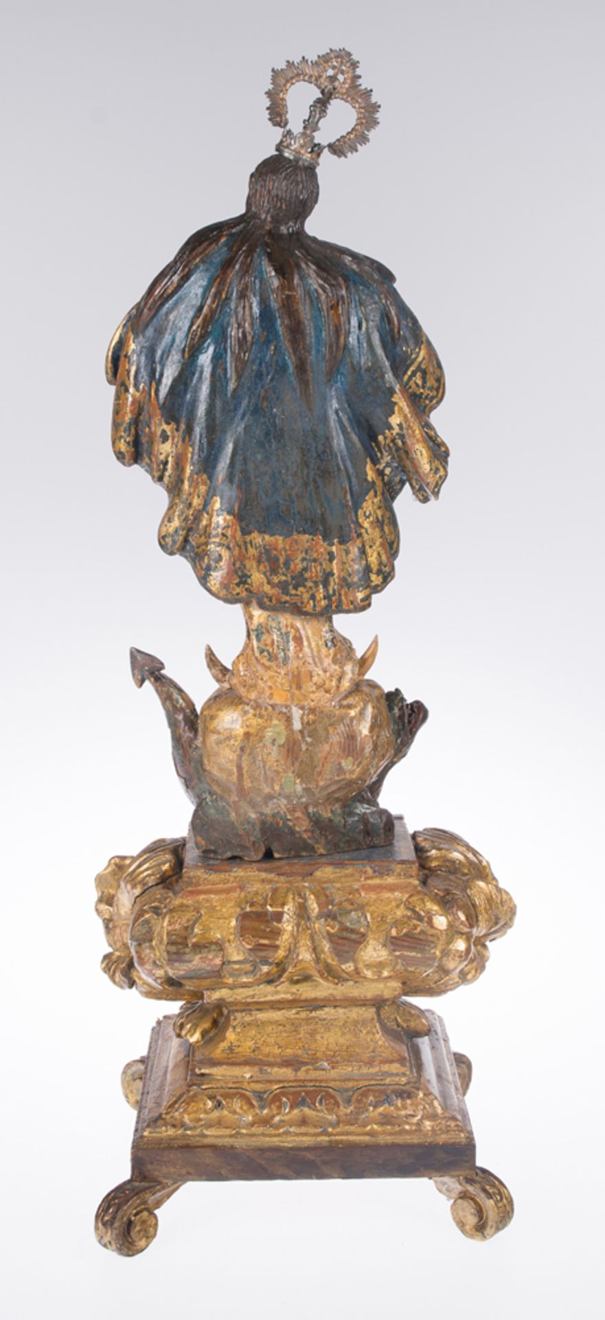 "Our Lady Immaculate". Carved, gilded and polychromed wooden sculpture. Andalusian School. 17th cent - Bild 6 aus 6
