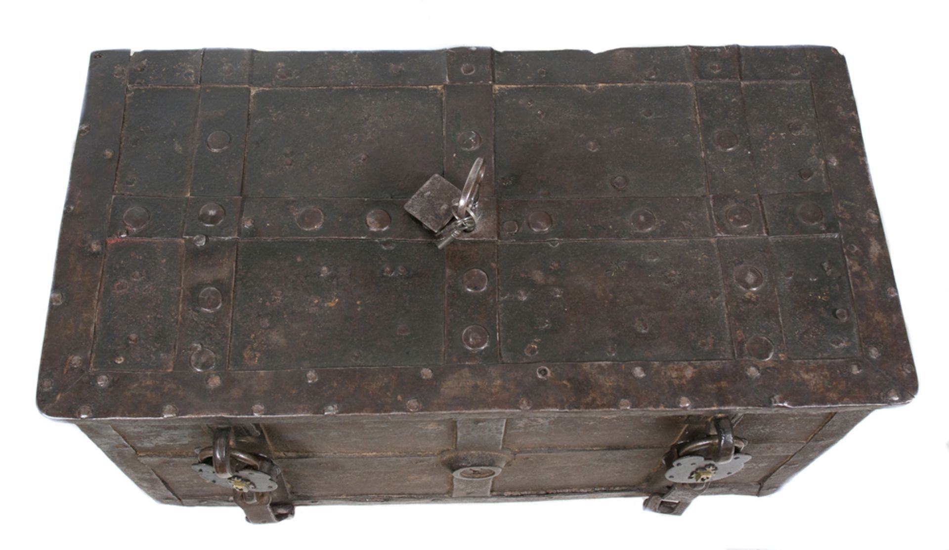 Wrought iron strong box. Nuremberg or Augsburg. Late 16th century. - Image 6 of 6